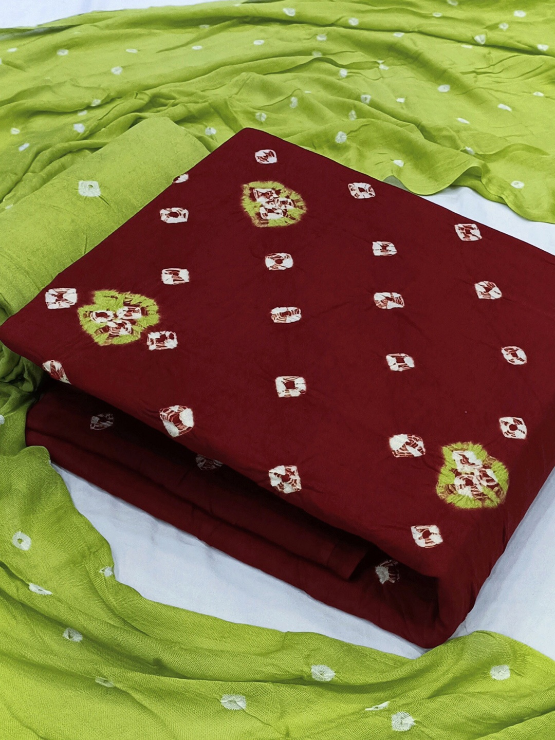 

KALINI Bandhani Printed Unstitched Dress Material, Maroon