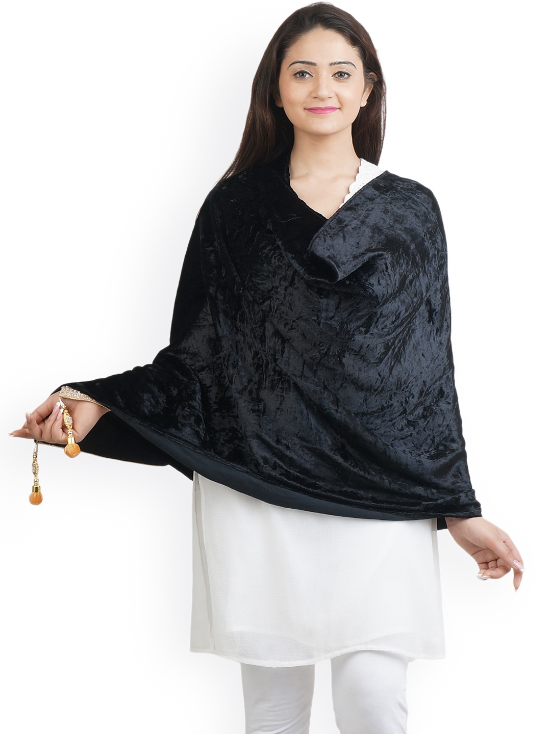 

Anekaant Black Solid Velvet Shawl