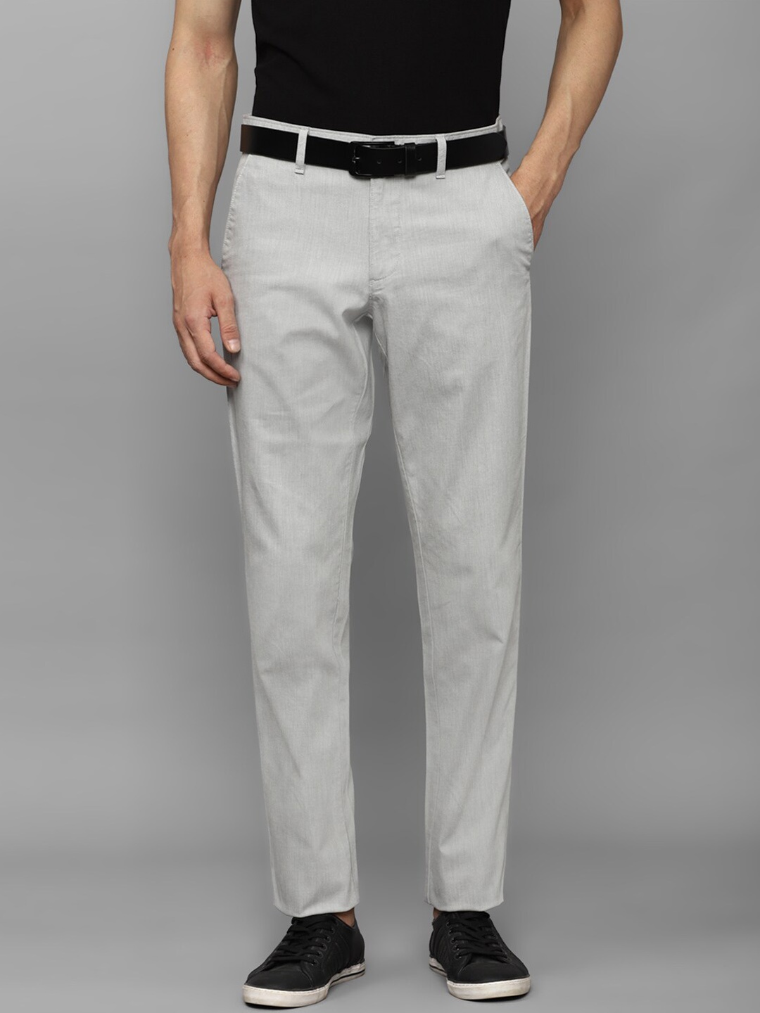

Louis Philippe Sport Men Mid-Rise Textured Cotton Slim Fit Trousers, Grey