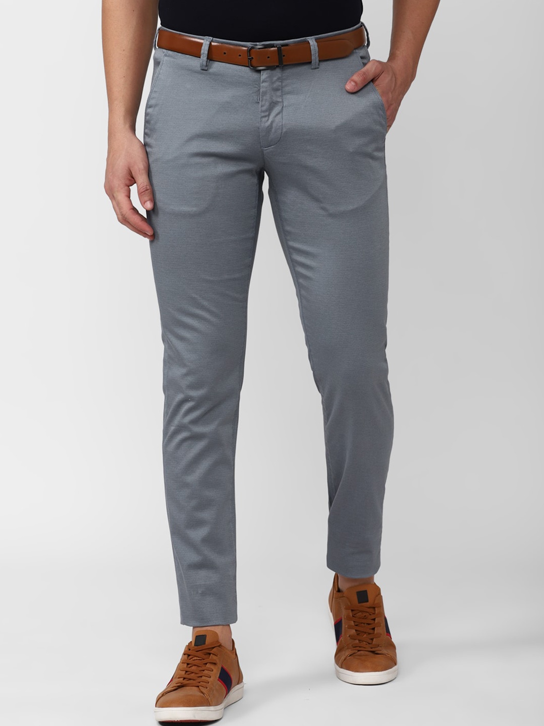 

Van Heusen Sport Men Slim Fit Mid-Raise Plain Flat-Front Regular Trousers, Grey