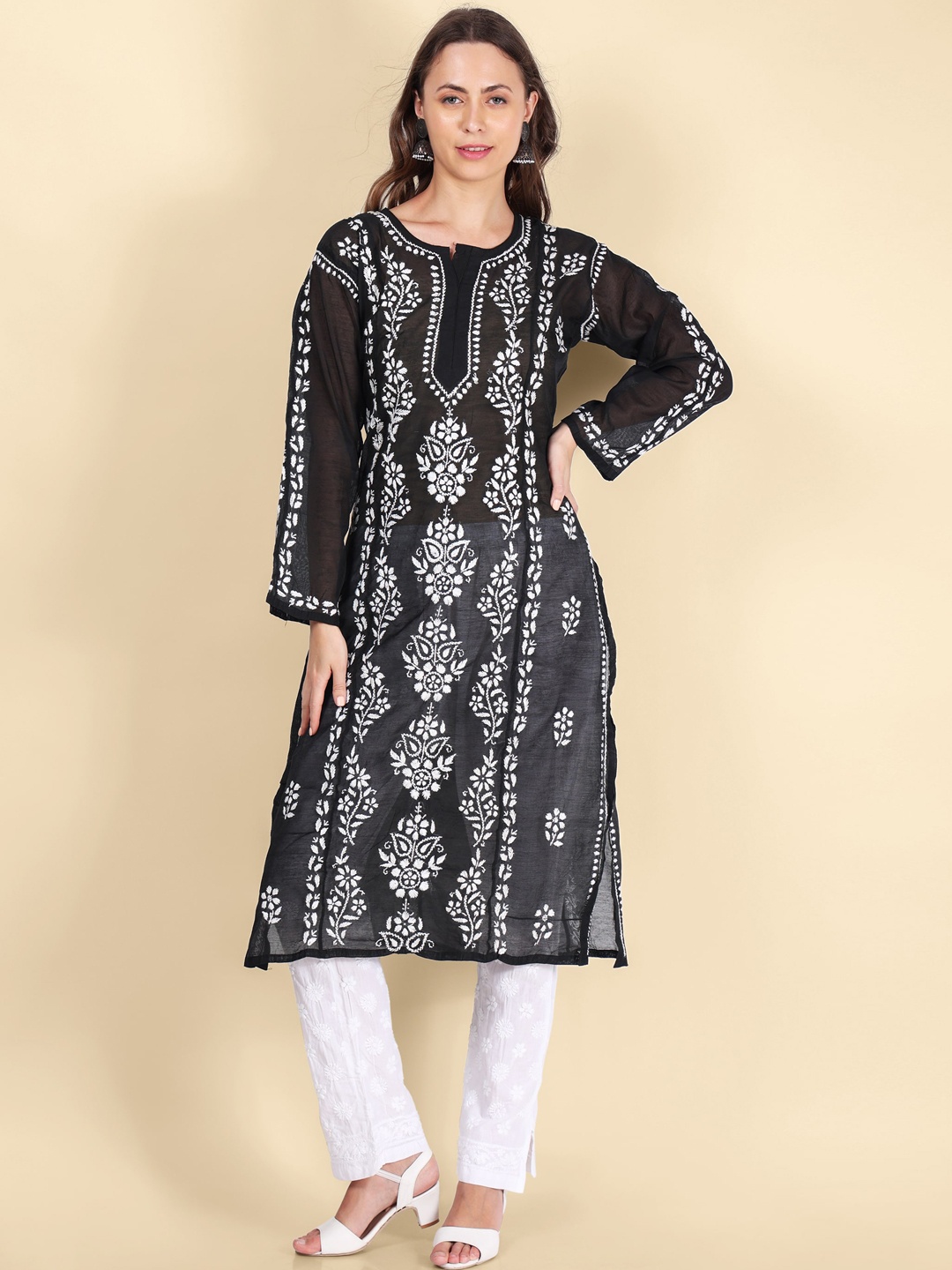 

Syrish Ethnic Motifs Chikankari Chanderi Silk Kurta, Black