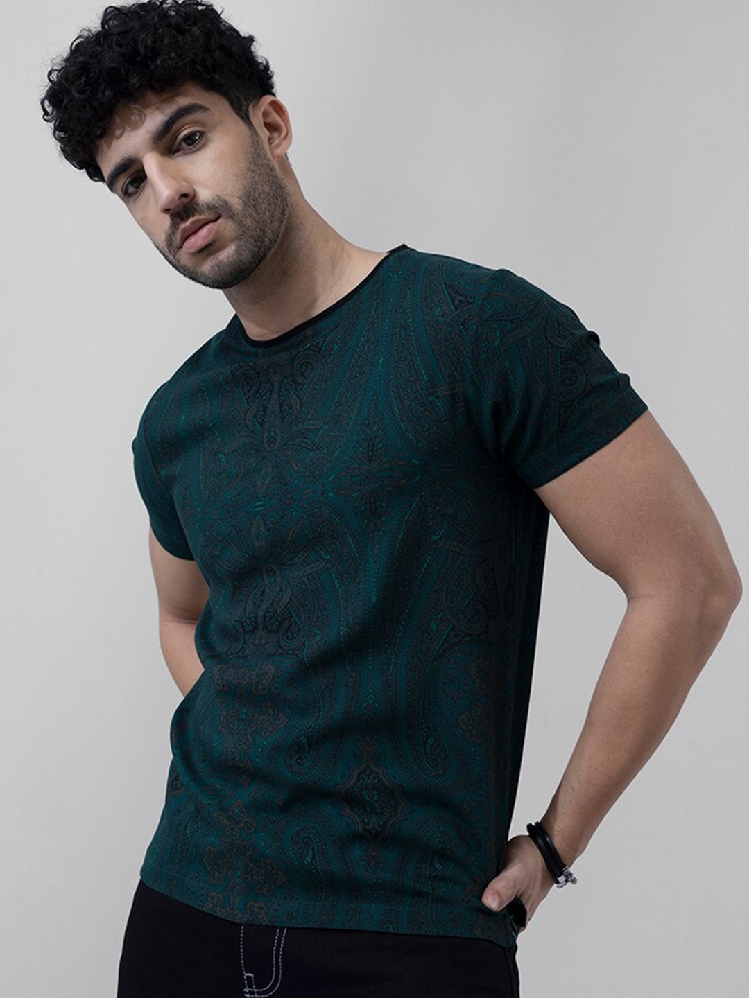 

Snitch Teal Green Ethnic Motifs Printed Knitted T-Shirt