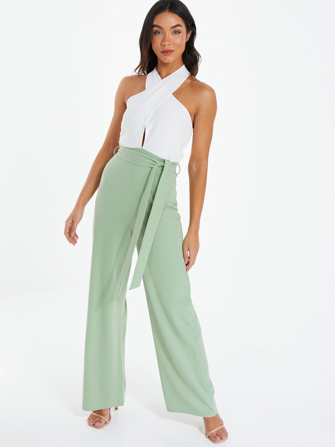 

QUIZ Halter Neck Waist Tie-Ups Basic Jumpsuit, Green