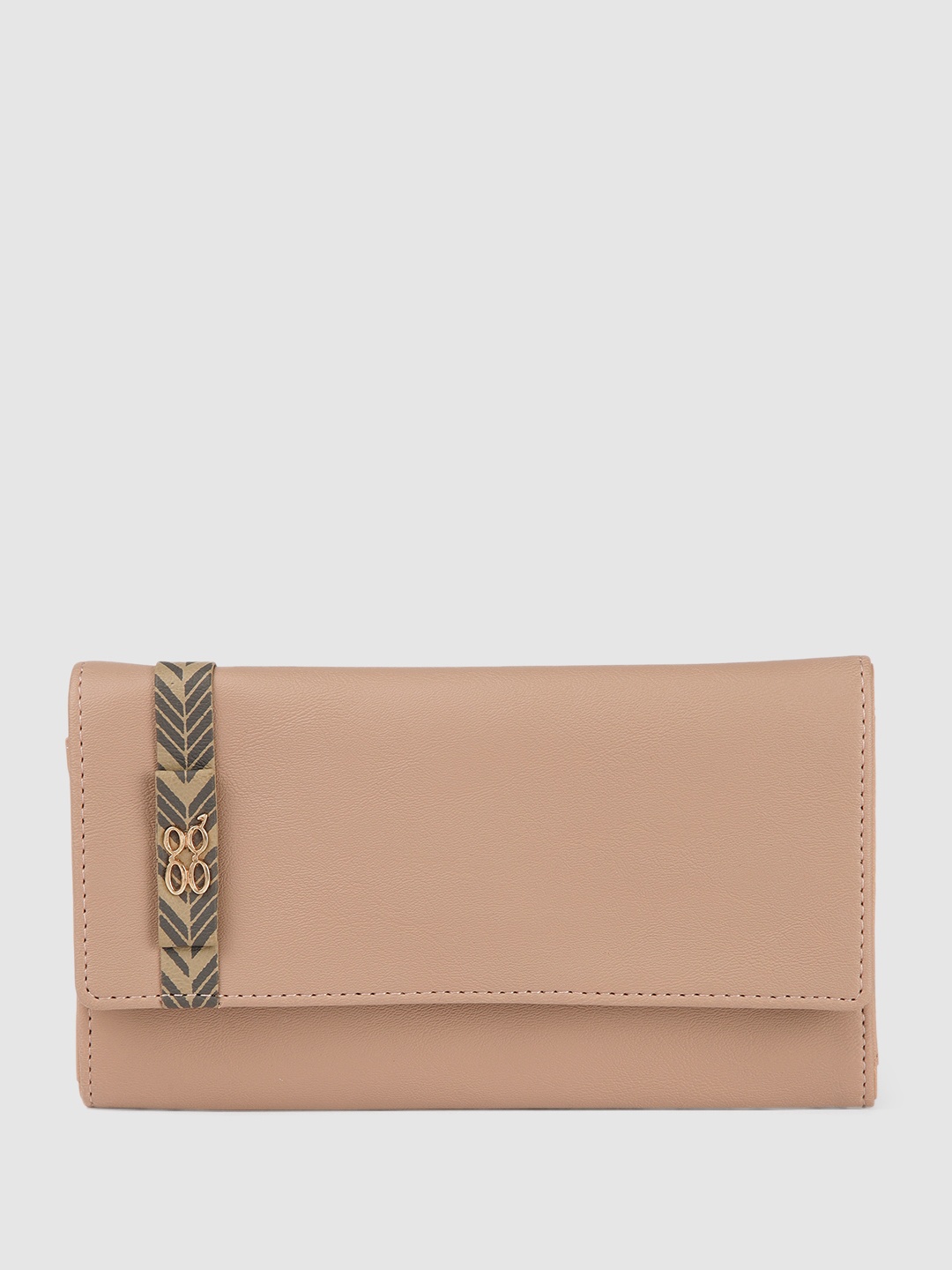 

Baggit Women Solid Envelope, Nude