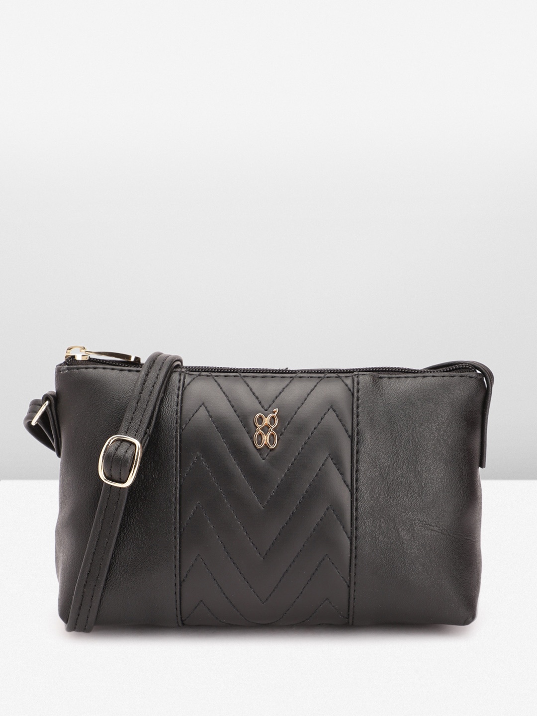 

Baggit Women Quilted Sling Bag, Black
