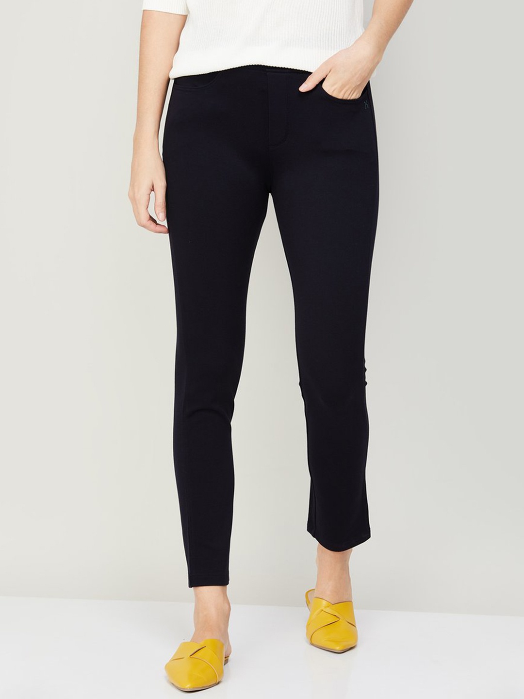 

Xpose Women Comfort Slim Fit High-Rise Trousers, Navy blue