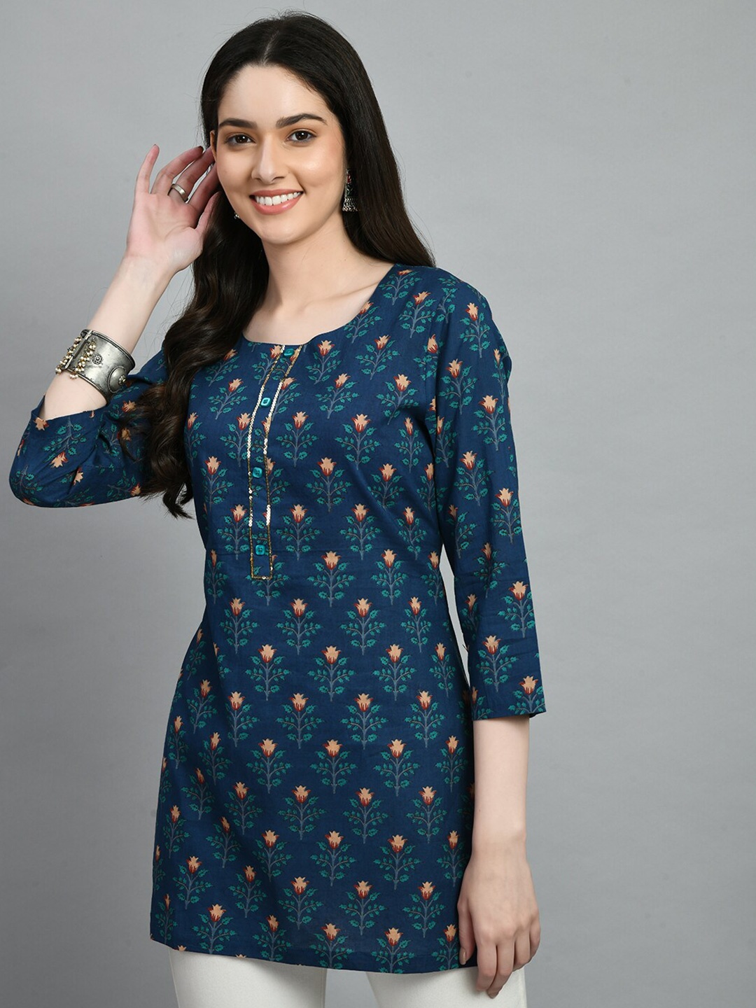 

KALINI Blue & Orange Floral Printed Cotton Straight Kurti