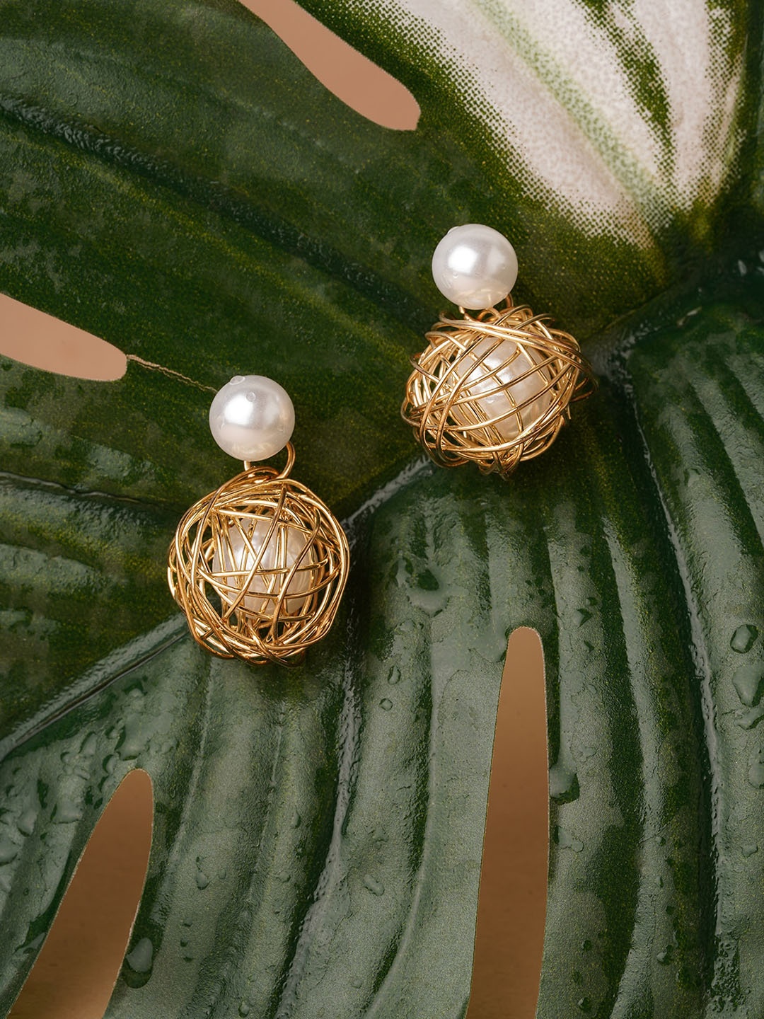 

AQUASTREET Gold-Plated Earjacket Stud Earrings