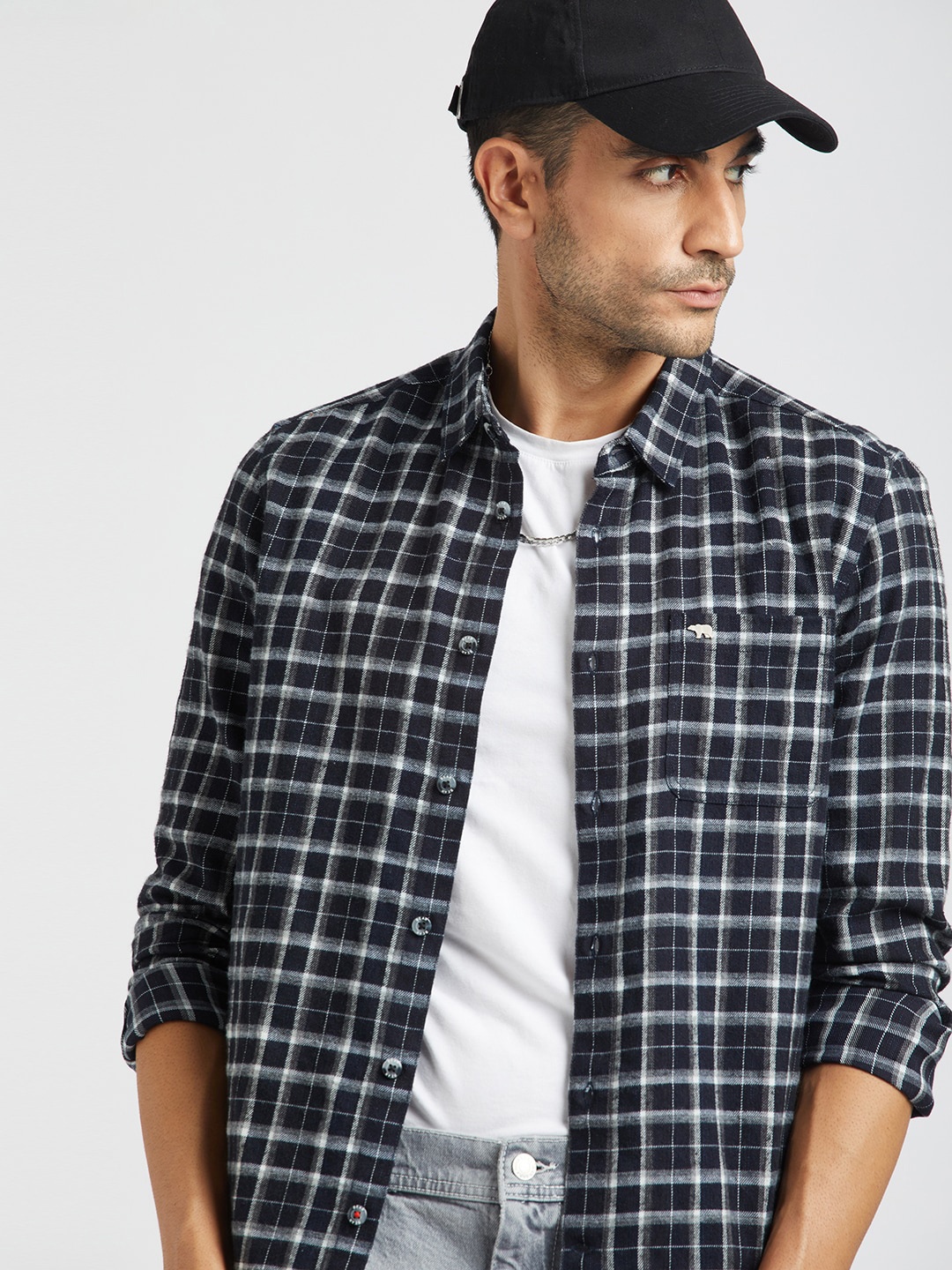 

THE BEAR HOUSE Slim Fit Tartan Checked Flannel Pure Cotton Casual Shirt, Navy blue