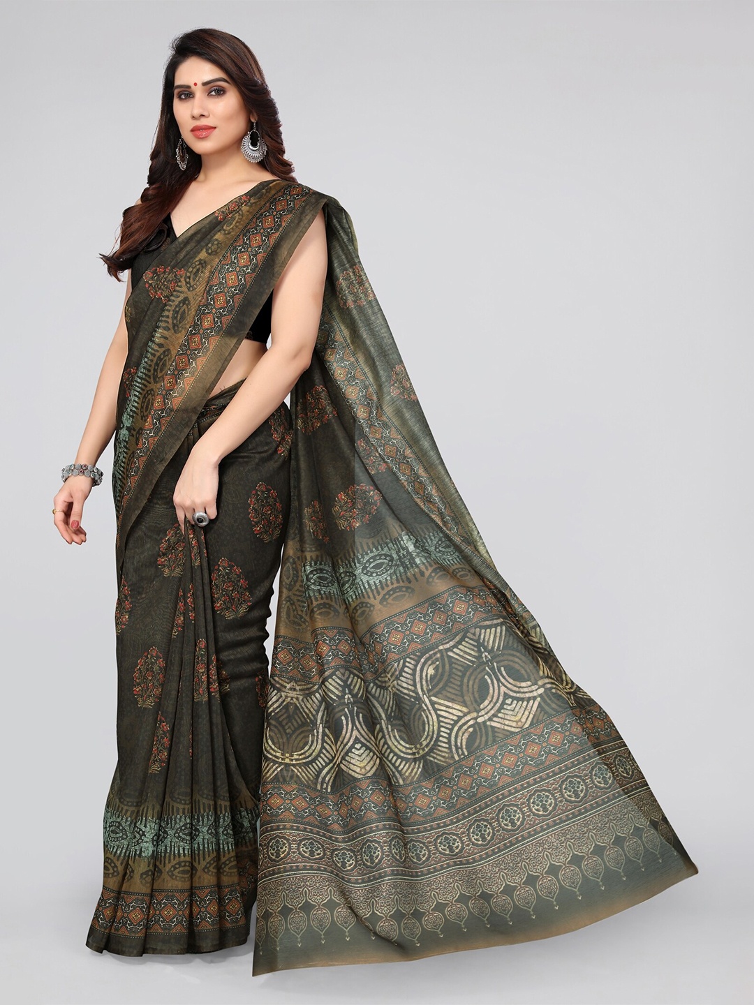 

MIRCHI FASHION Ethnic Motifs Printed Saree, Coffee brown