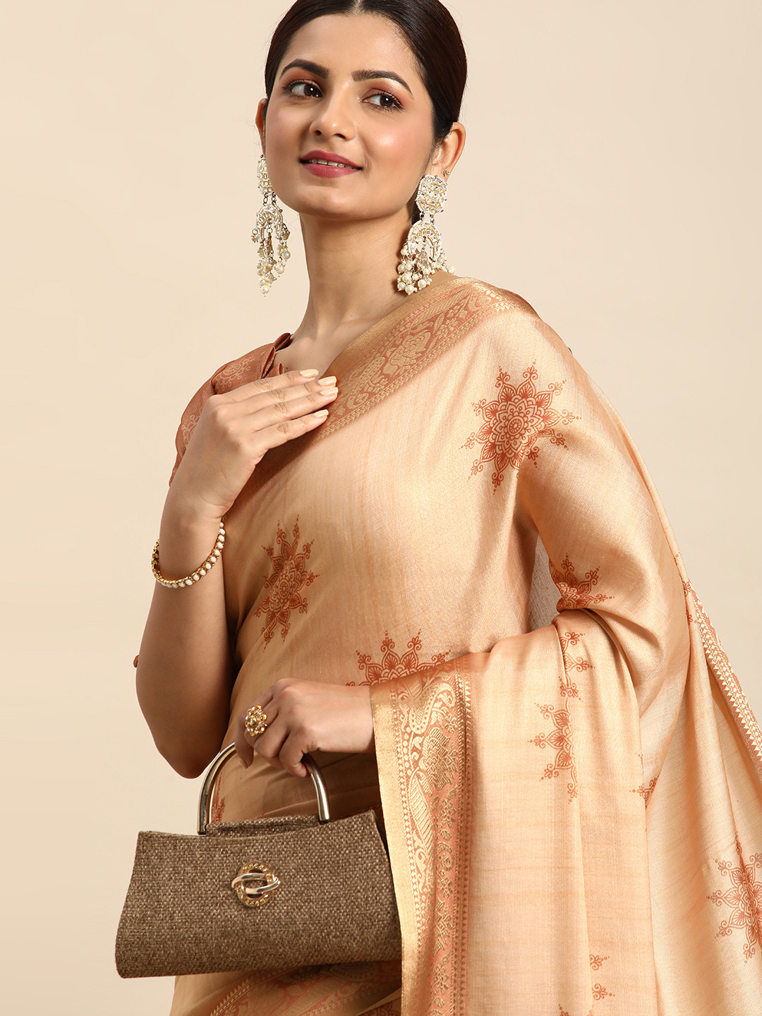 

Mitera Ethnic Motifs Printed Saree, Orange