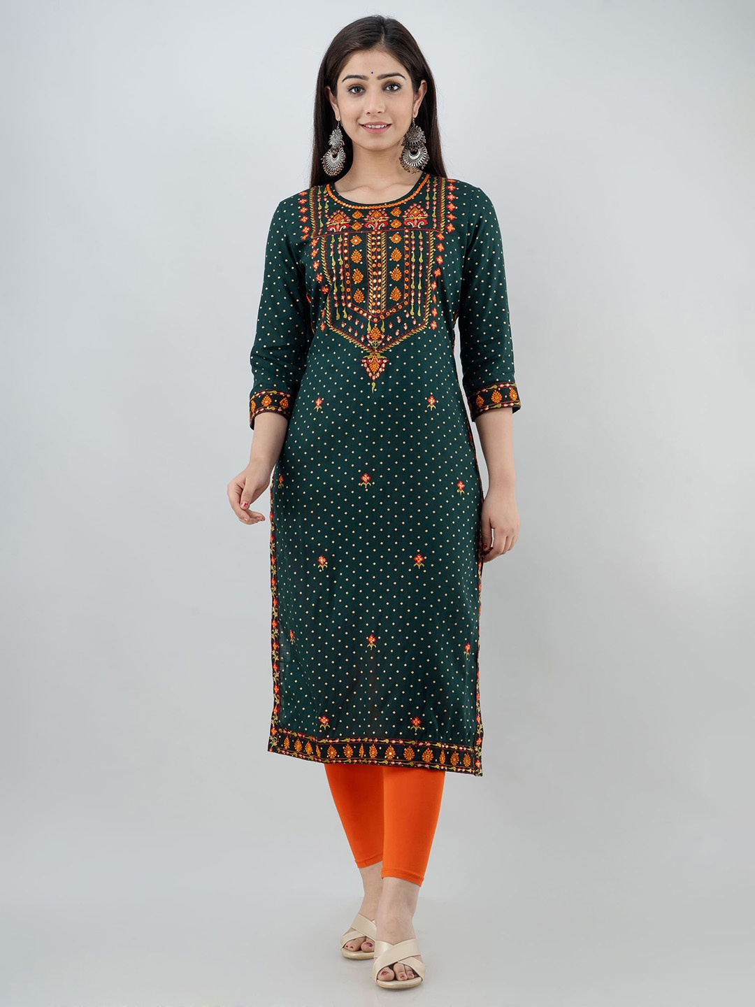 

KALINI Ethnic Motifs Embroidered Straight Kurta, Green