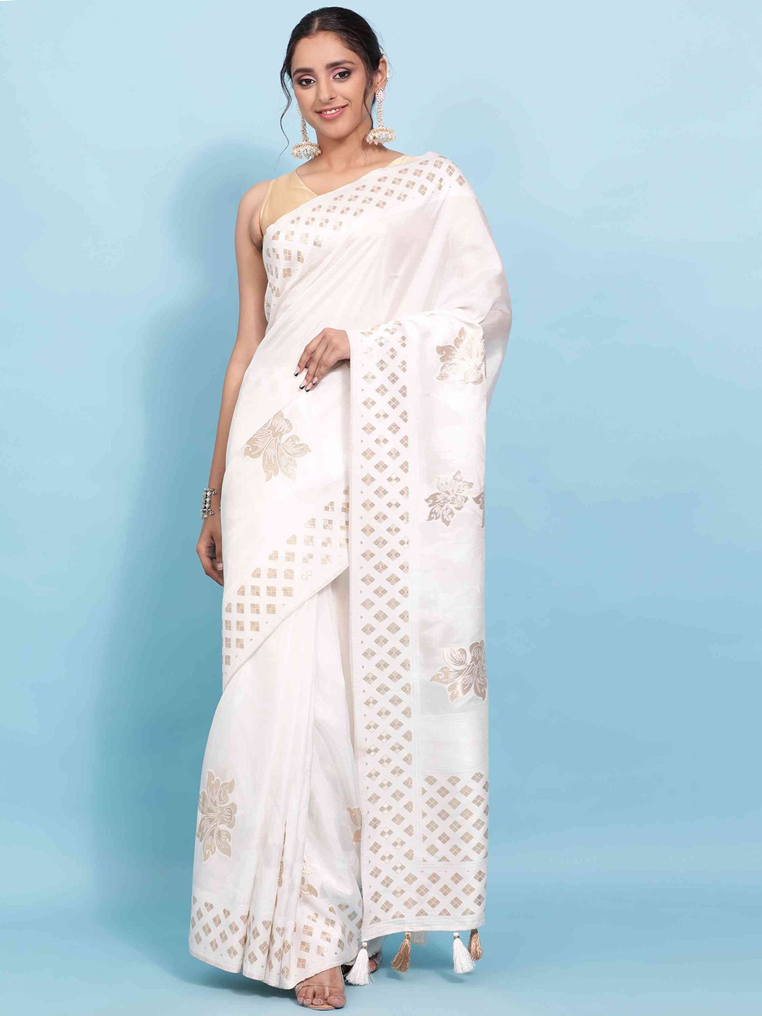 

elora Floral Woven Design Zari Pure Silk Banarasi Saree, White