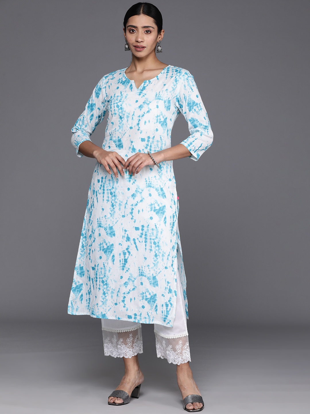 

Varanga Women Abstract Printed Straight Kurta, White