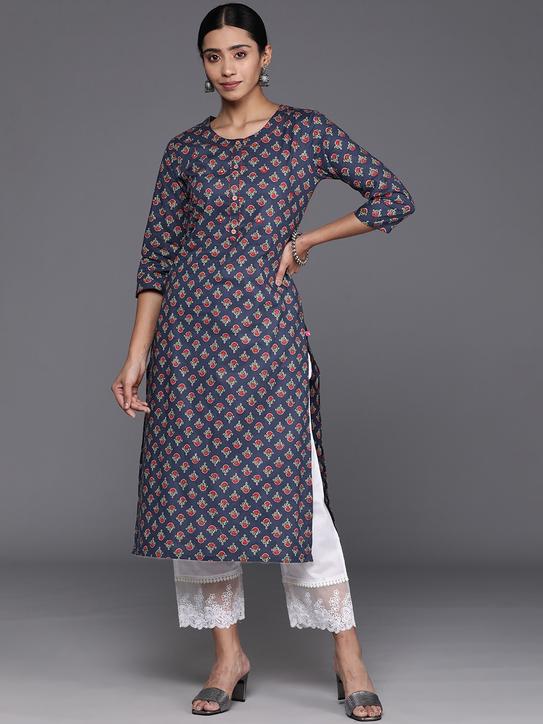 

Varanga Women Ethnic Motifs Printed Straight Kurta, Navy blue