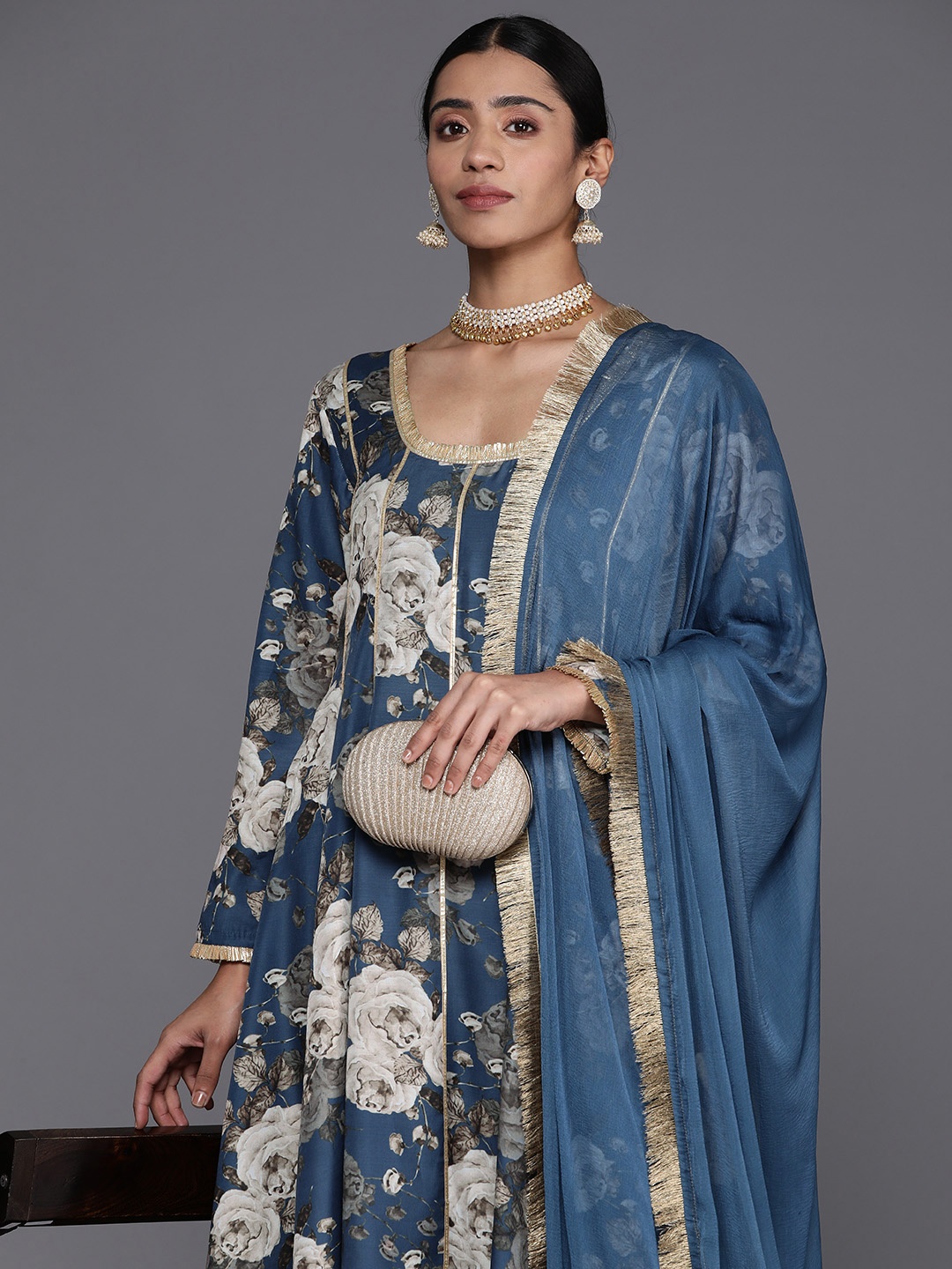 

Varanga Floral Printed Gotta Patti Anarkali Kurta with Dupatta, Blue