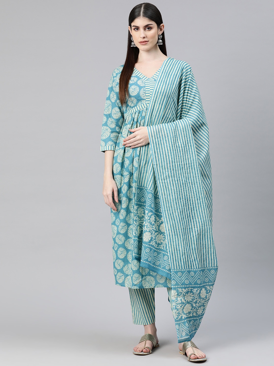 

Readiprint Fashions Floral Printed Pleated Sequinned Cotton Kurta with Palazzos & Dupatta, Blue