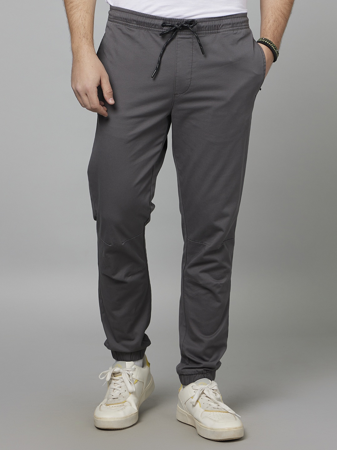 

Celio Men Regular Fit Cotton Joggers, Grey