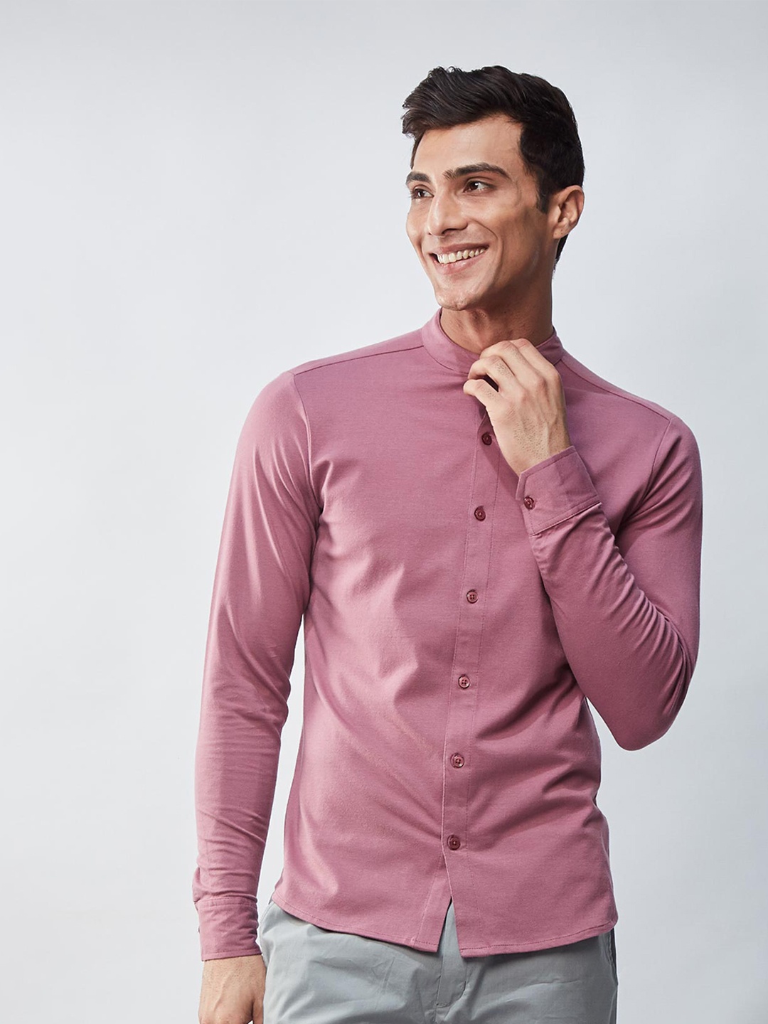 

Beyours Classic Regular Fit Band Collar Casual Shirt, Pink
