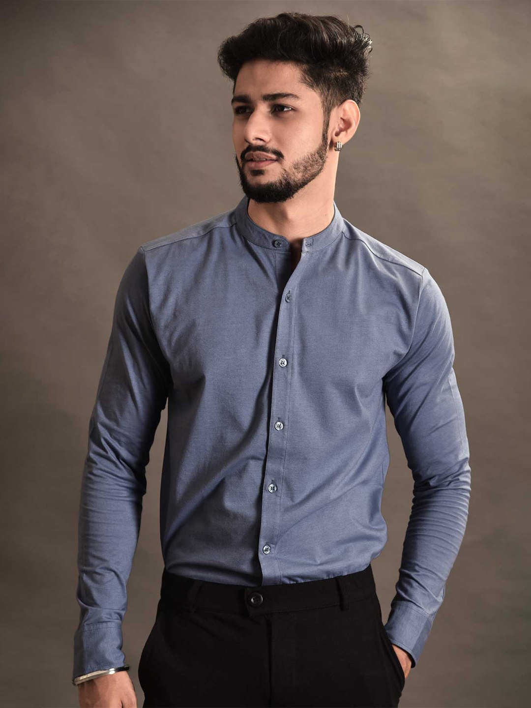 

Beyours Men Classic Opaque Casual Shirt, Blue