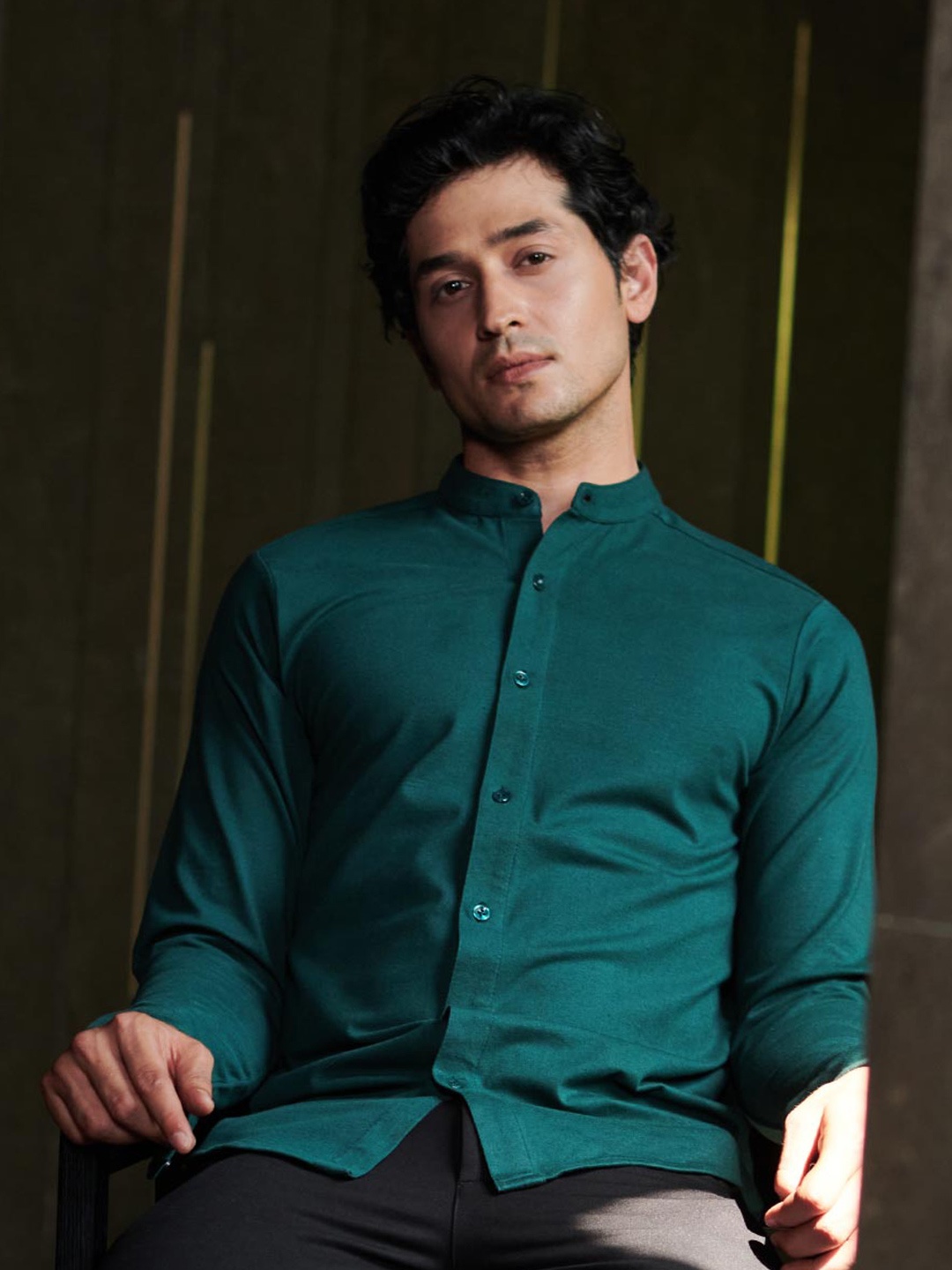 

Beyours Classic Band Collar Casual Shirt, Green