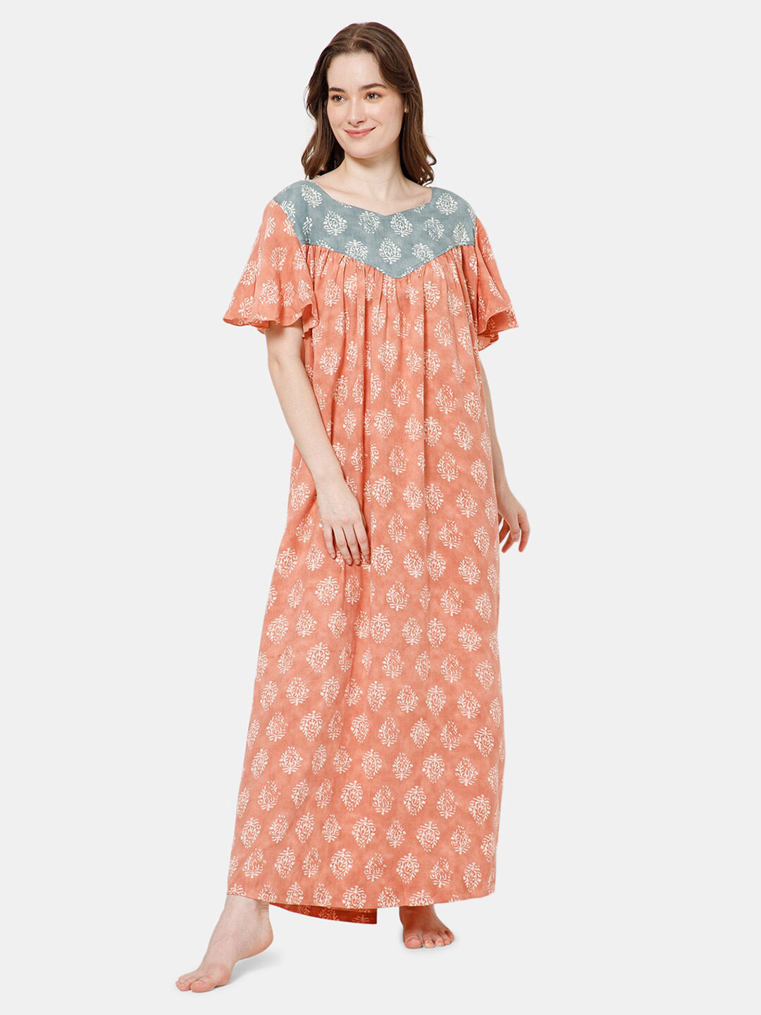 

NAIDU HALL Printed Maxi Nightdress, Peach