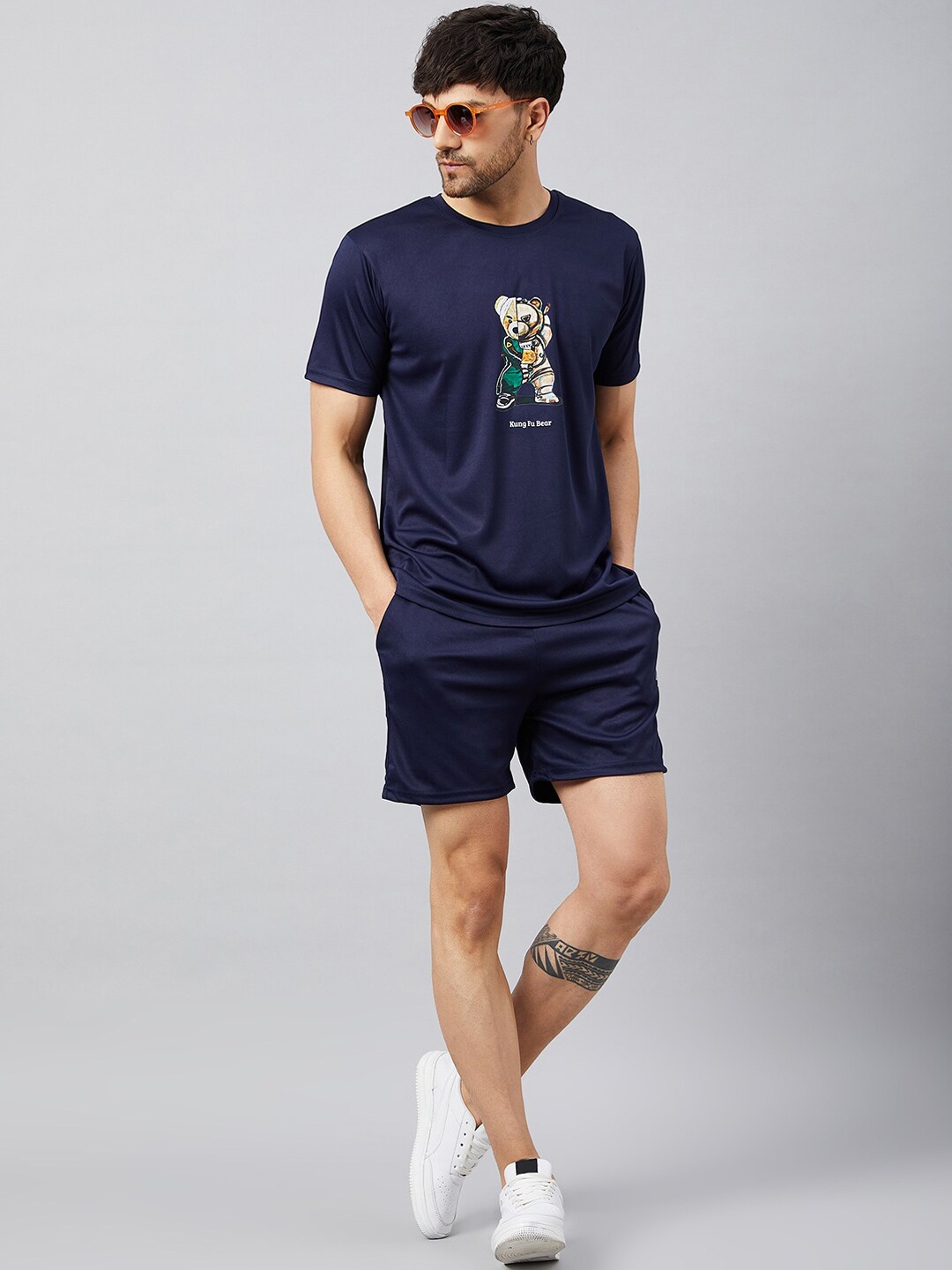 

CHROME & CORAL Men Printed T-shirt with Shorts, Navy blue