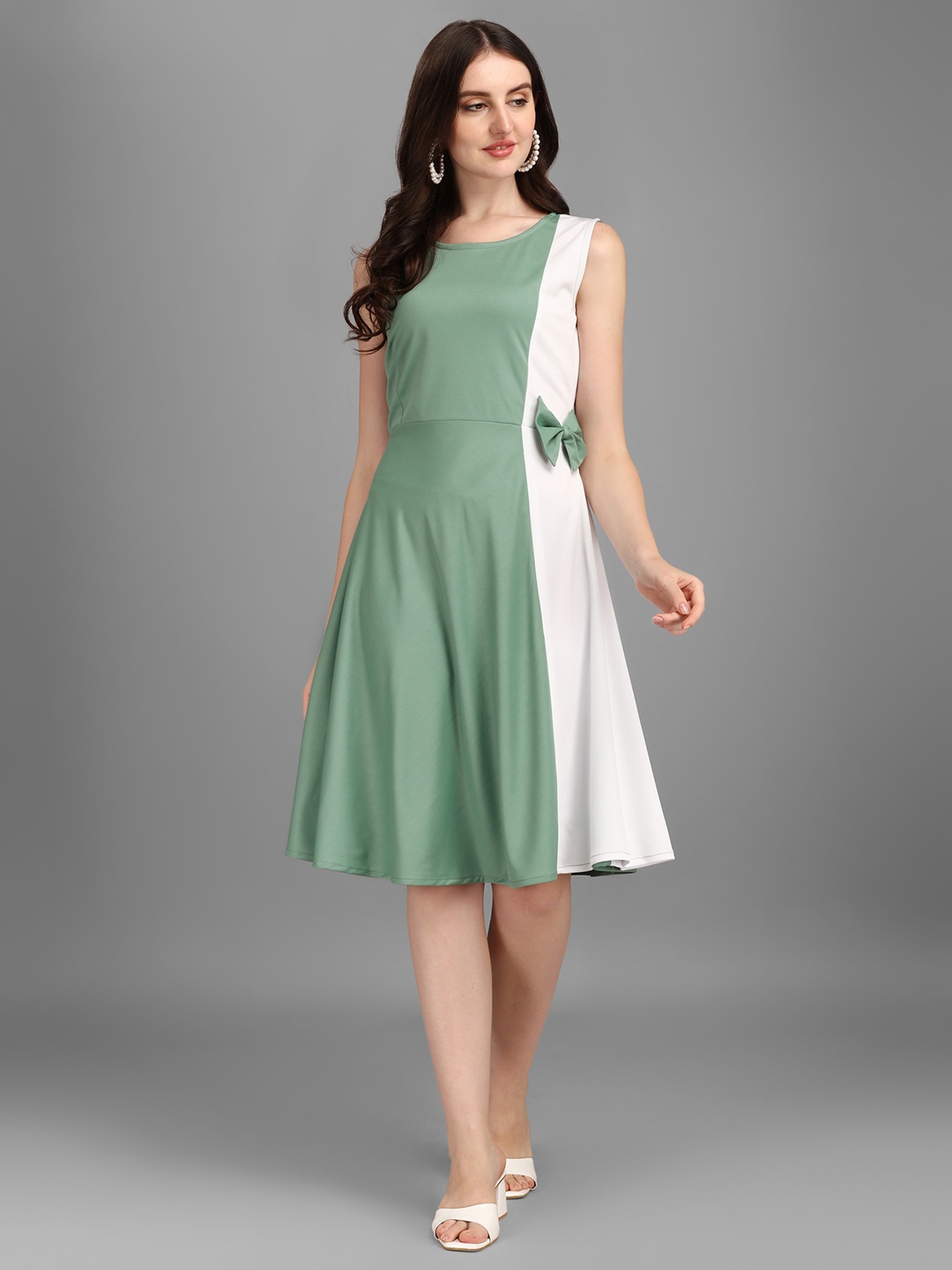 

Kinjo Colourblocked Bow Detail Fit & Flare Dress, Green