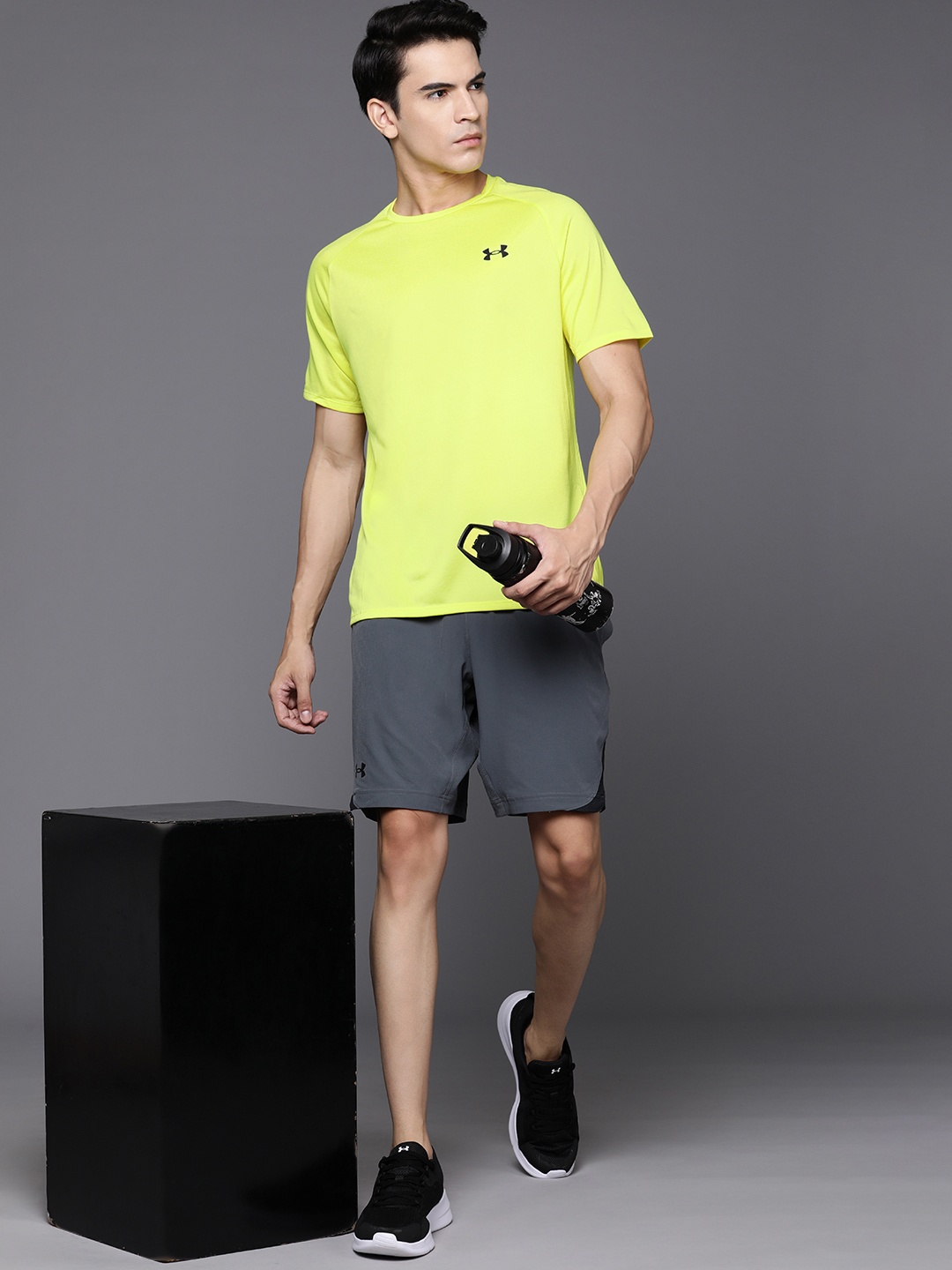 

UNDER ARMOUR Velocity 2.0 Short Sleeves T-shirt, Yellow