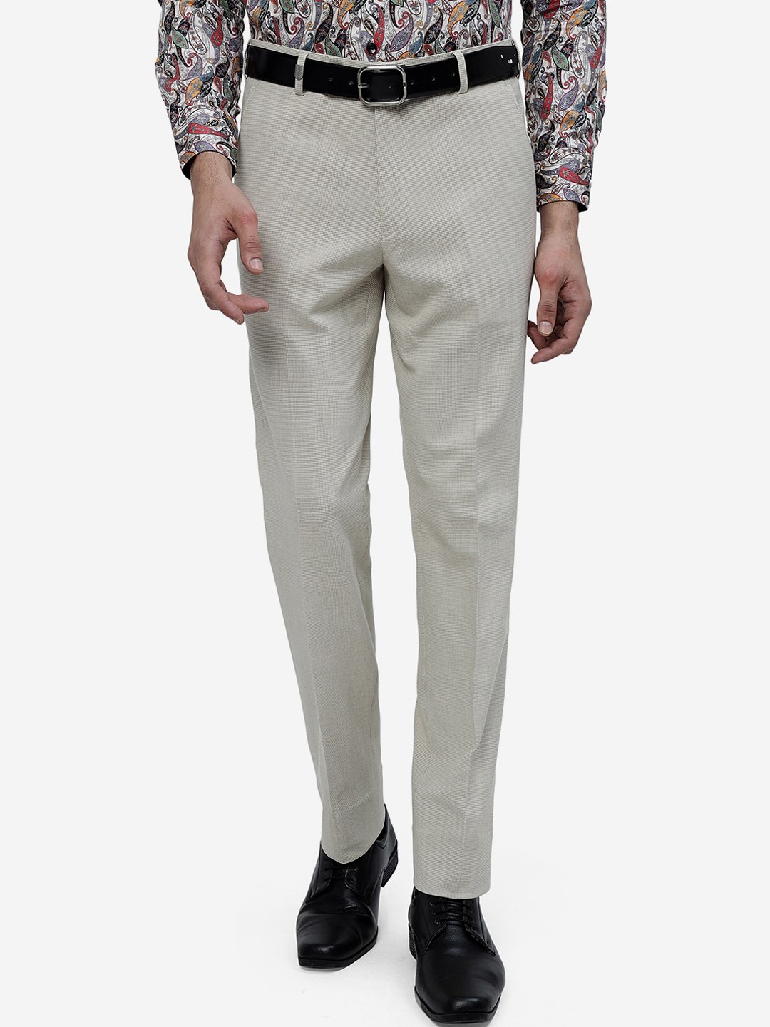 

JB STUDIO Men Slim Fit Mid-Rise Formal Trousers, Beige