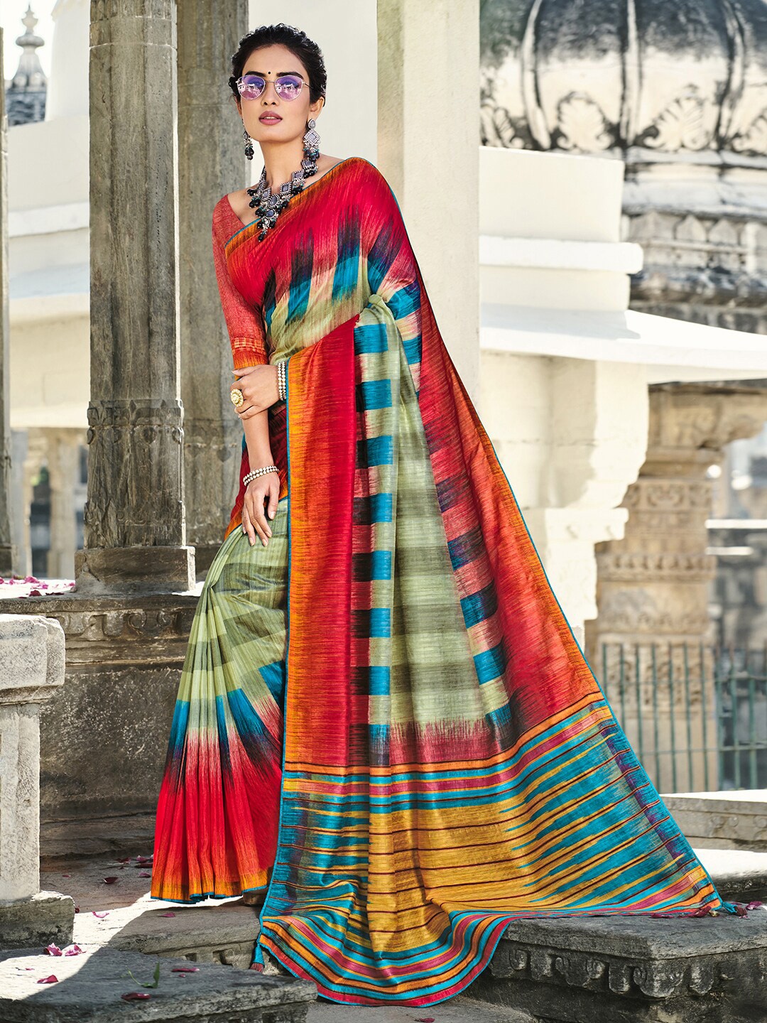 

Anouk Abstract Printed Saree, Red