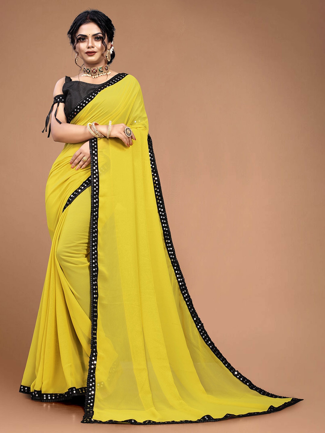 

MAGMINA Sequinned Embellished Border Pure Georgette Saree, Yellow