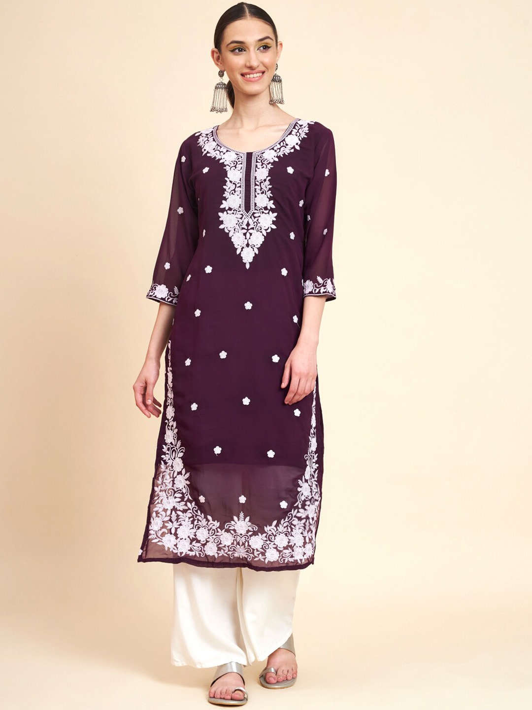 

VAIRAGEE Floral Embroidered Thread Work Georgette Kurta, Purple