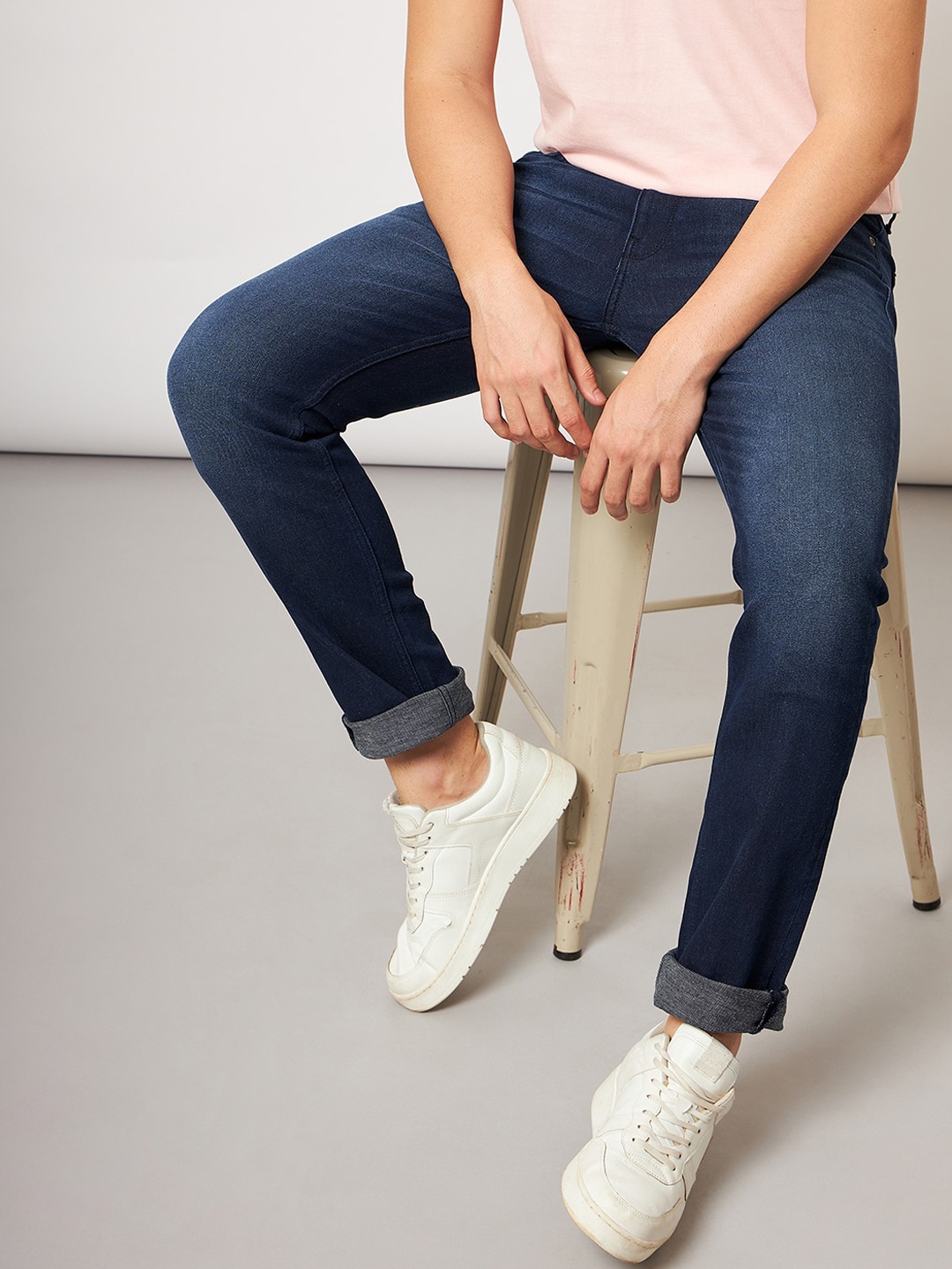 

Lee Men Mid-Rise Slim Fit Clean Look Light Fade Stretchable Jeans, Blue