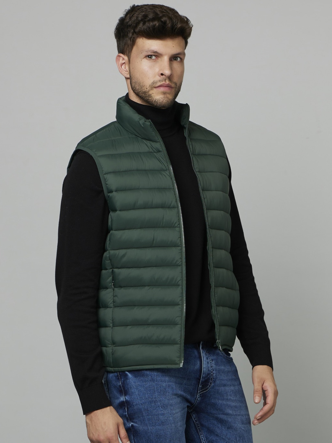 

Celio Sleeveless Stand Collar Puffer Jacket, Green