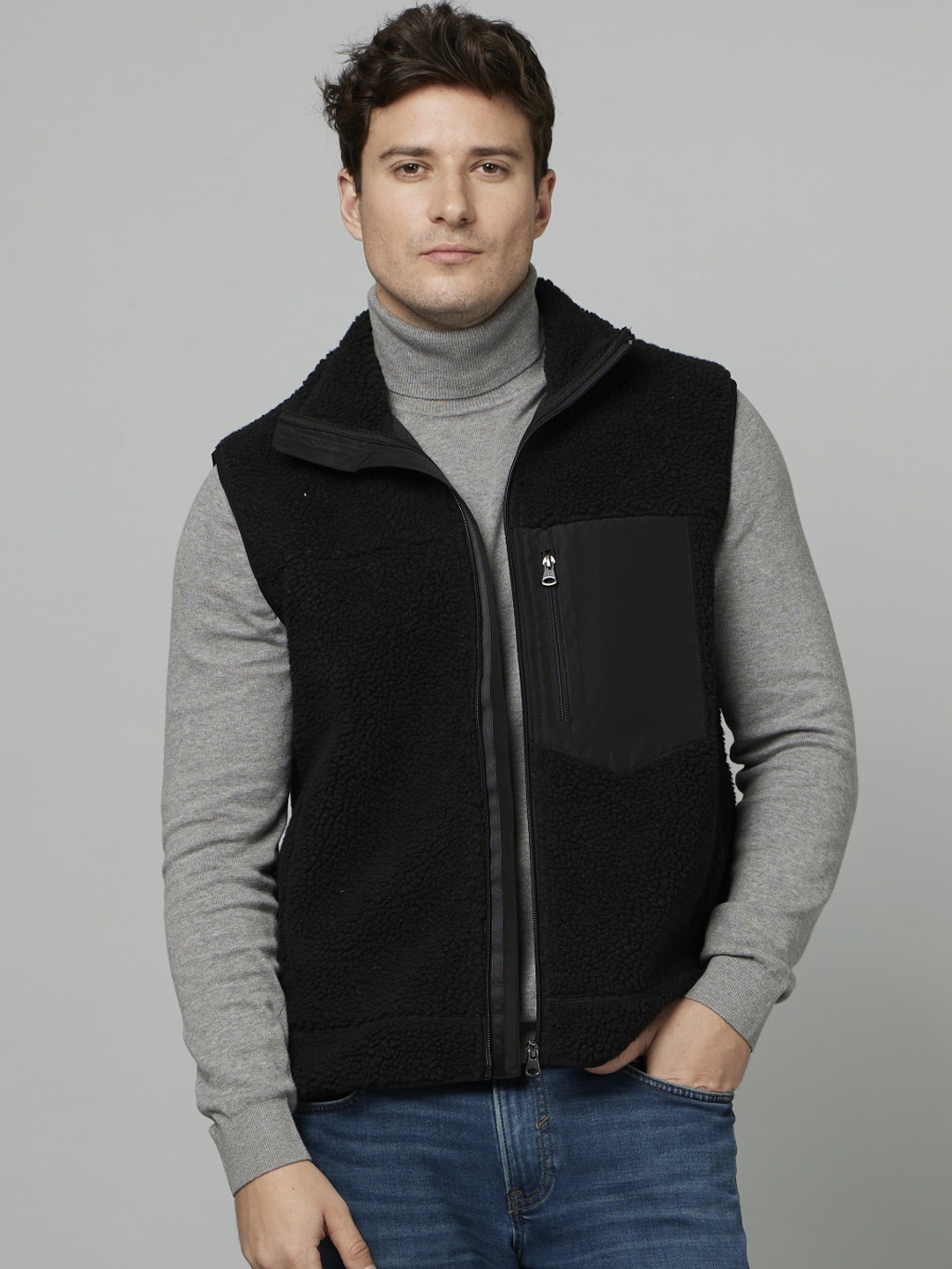 

Celio Sleeveless Acrylic Bomber Jacket, Black