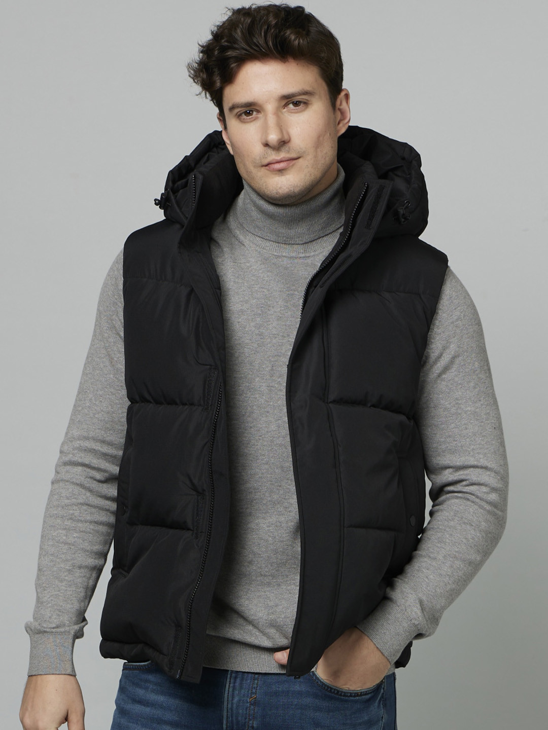 

Celio Sleeveless Hooded Puffer Jacket, Black