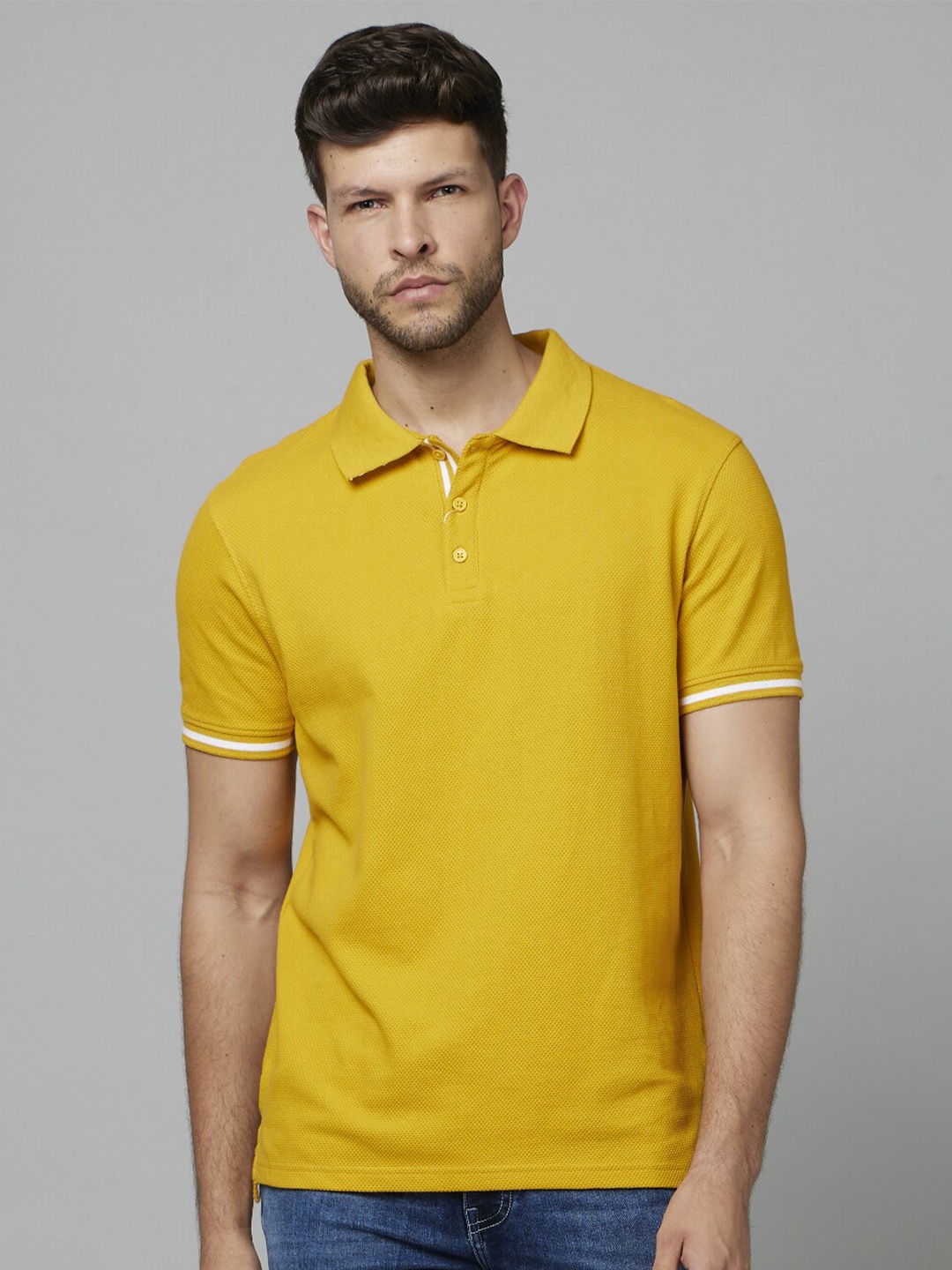 

Celio Men Polo Collar Regular Fit Cotton T-shirt, Yellow