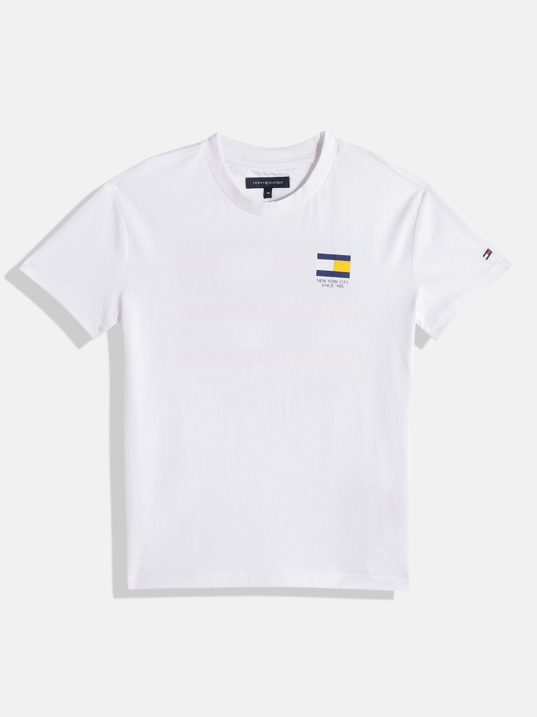 

Tommy Hilfiger Boys Printed Pure Cotton T-shirt, White