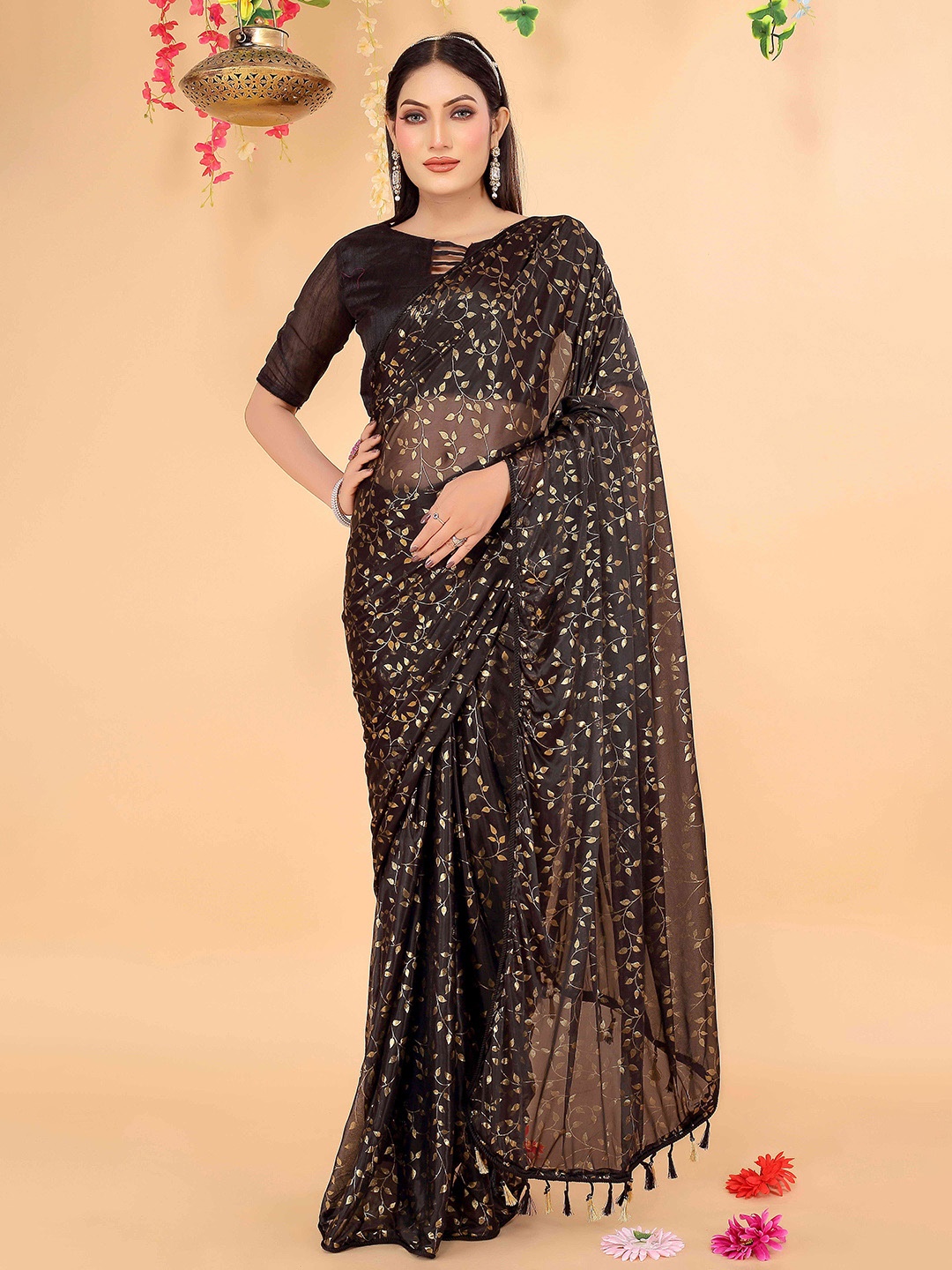 

Florence Floral Printed Saree, Black