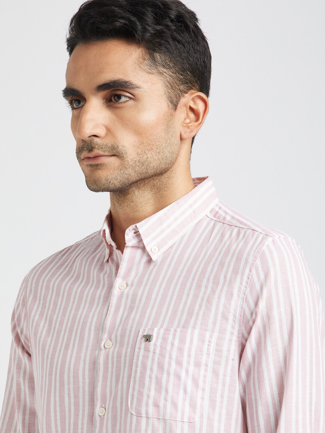 

THE BEAR HOUSE Slim Fit Vertical Striped Button-Down Collar Cotton Casual Shirt, Pink
