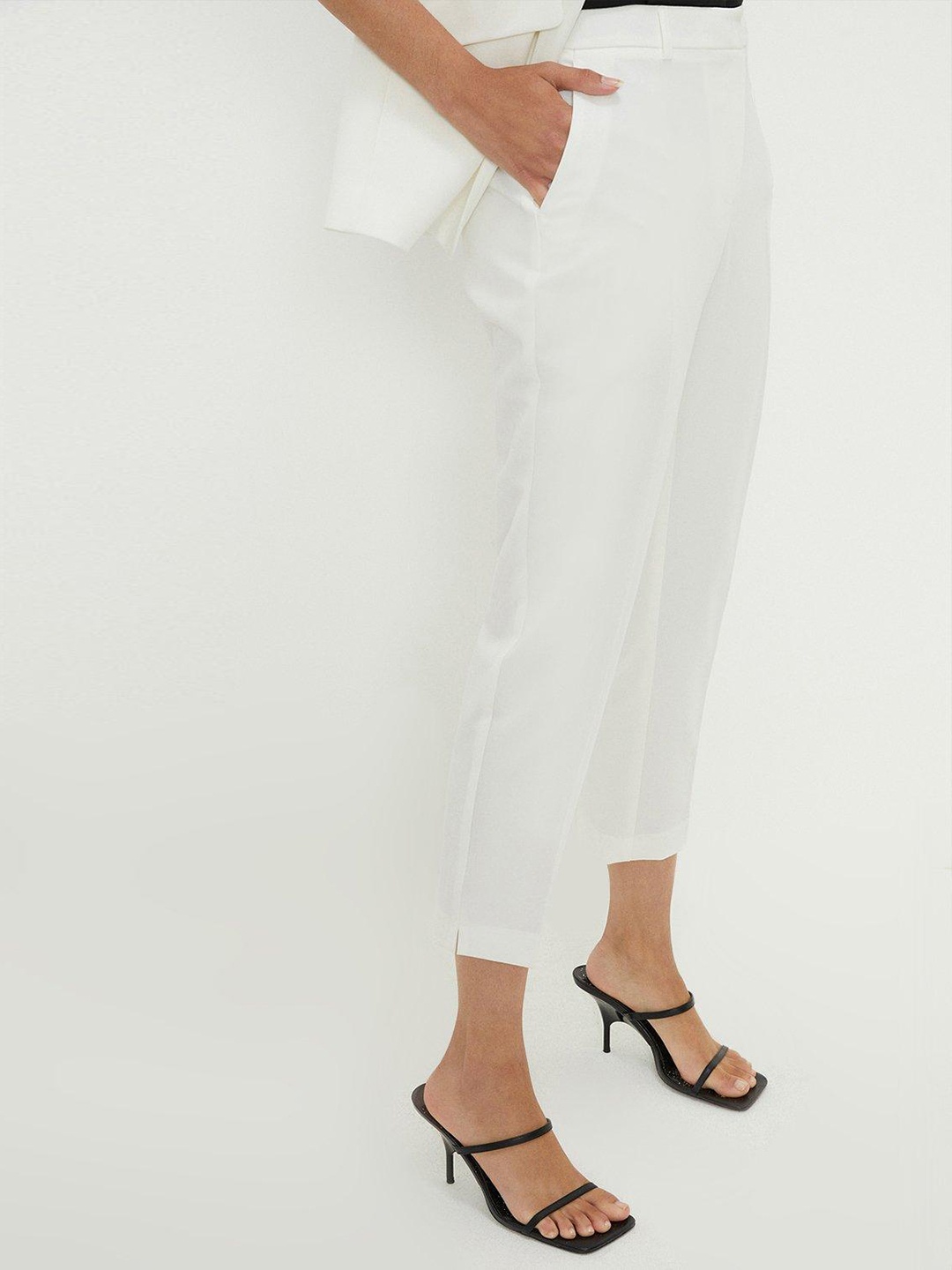 

DOROTHY PERKINS Women Slim Fit Ankle Trousers, White