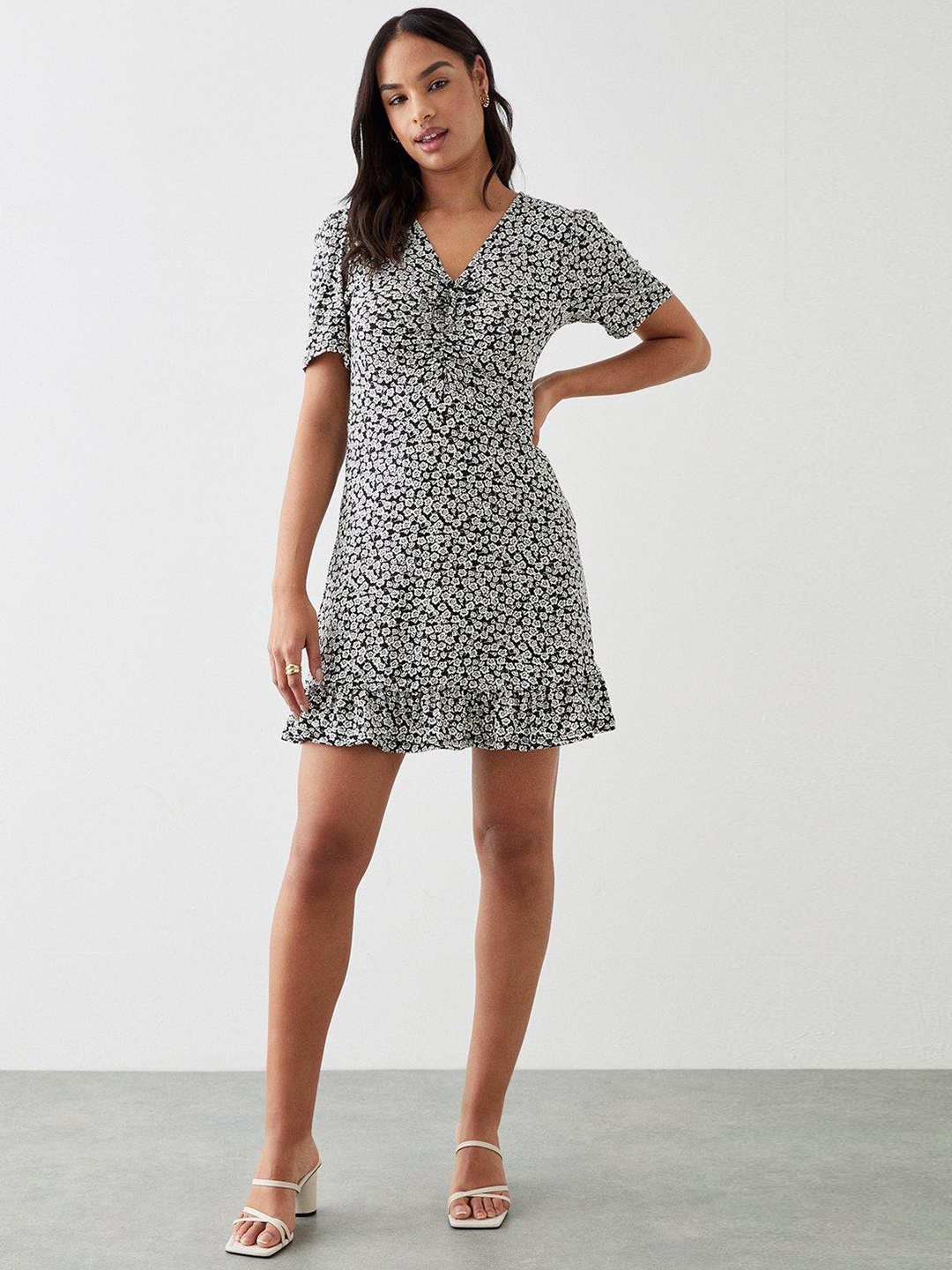 

DOROTHY PERKINS Floral Print A-Line Mini Dress, Black
