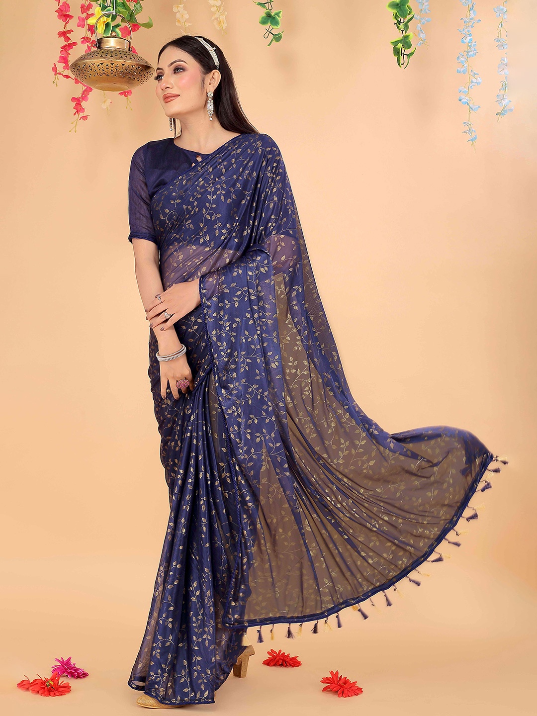 

KALINI Floral Printed Lycra Saree, Navy blue