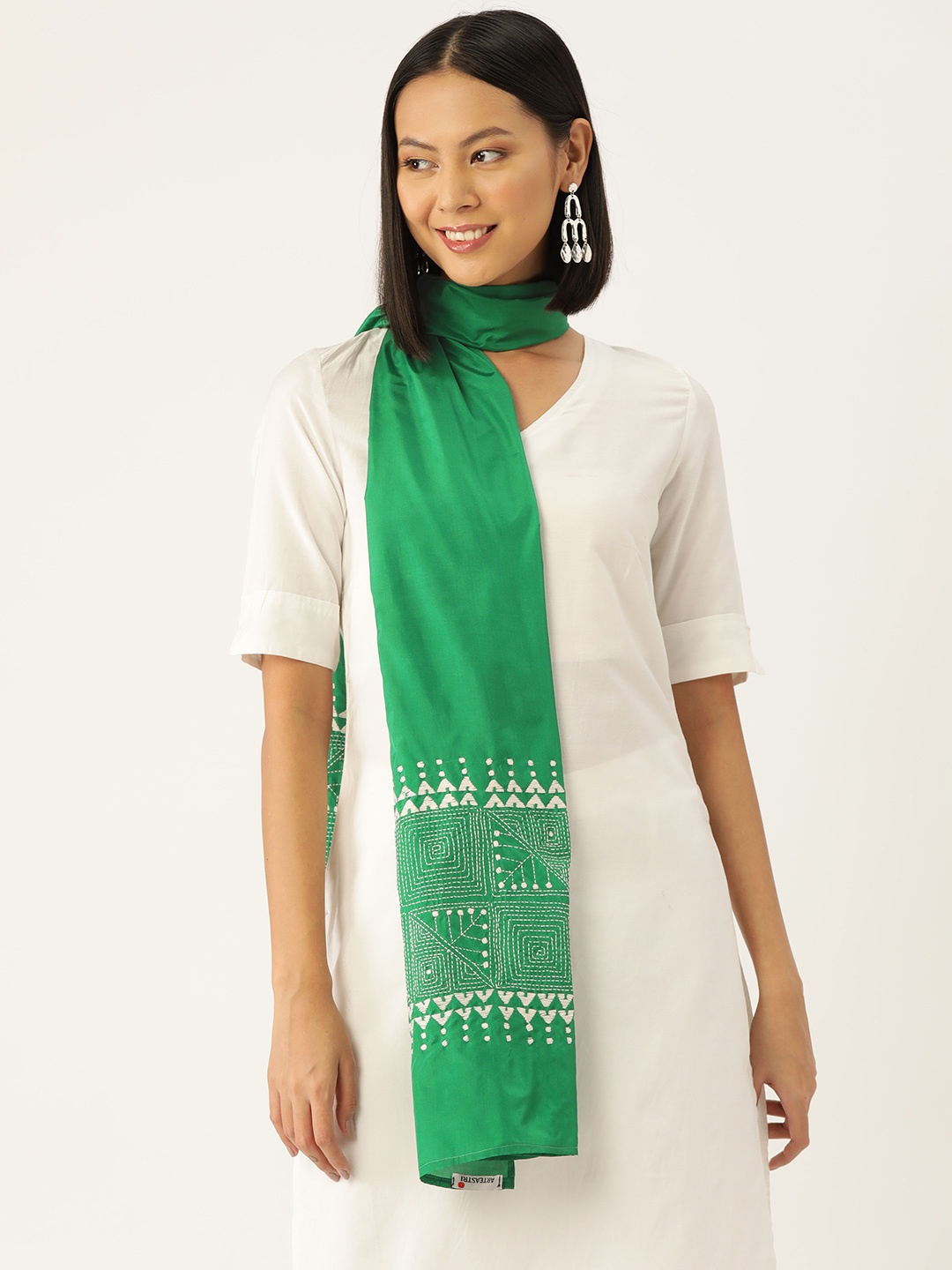 

ArtEastri Women Geometric Embroidered Stole, Green