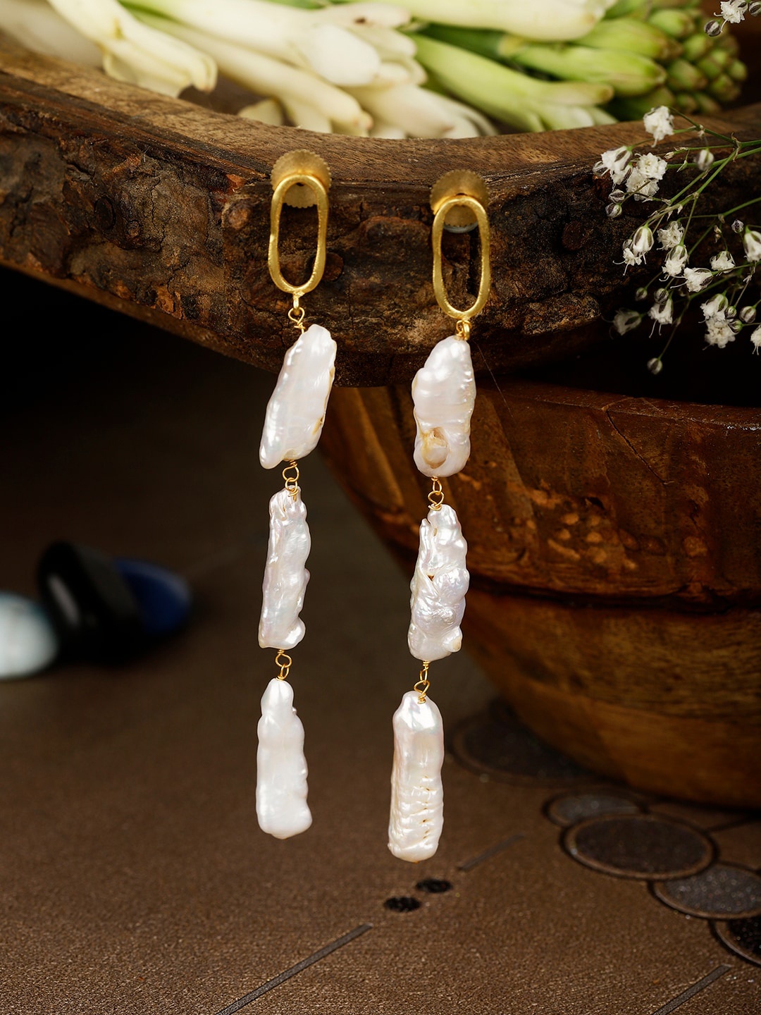 

Berserk Oval Drop Earrings, White