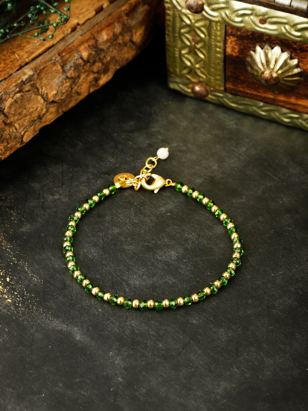

Berserk Gold-Plated Peridot Link Bracelet