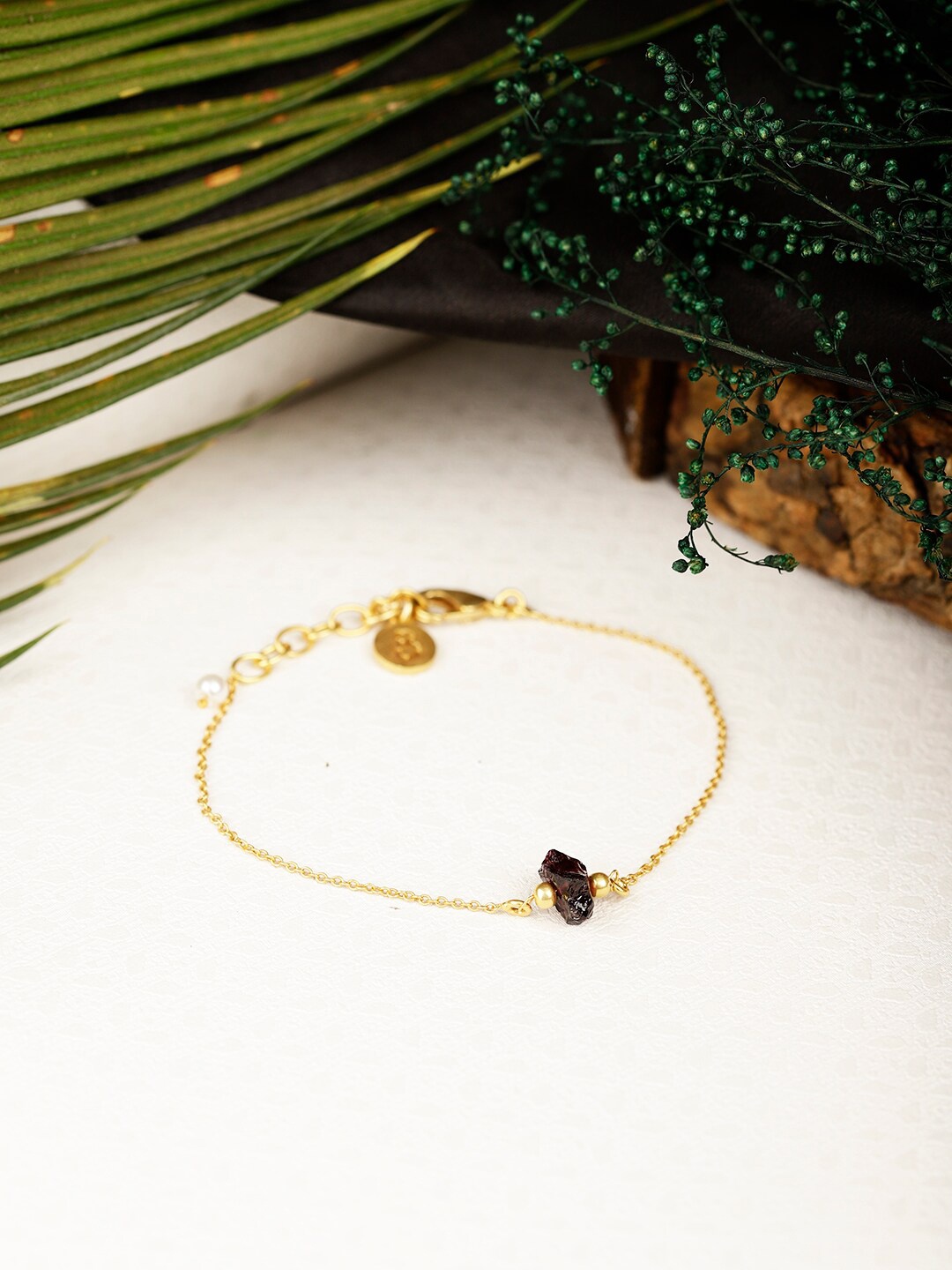 

Berserk Women Gold-Plated Link Bracelet