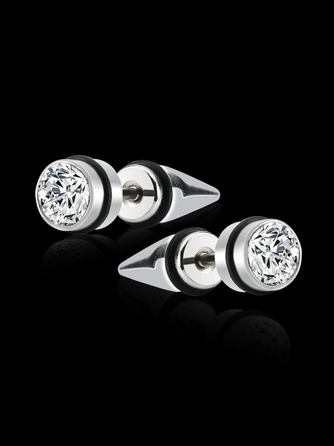 

MEENAZ Black Contemporary Studs Earrings