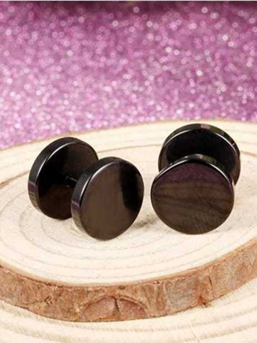 

MEENAZ Black Contemporary Studs Earrings
